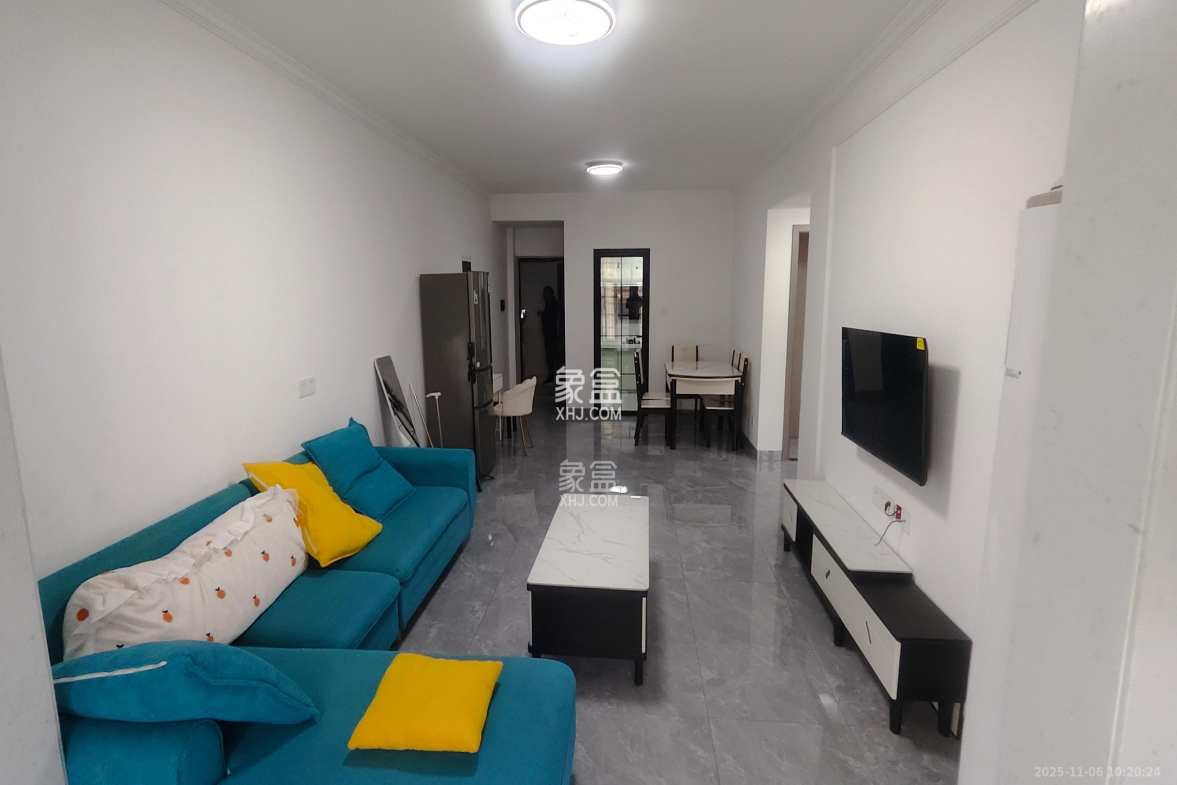 和润园三期 2室2厅1卫 2200.0元/月 和润园三期 2室2厅1卫 2200.0元/月室内图