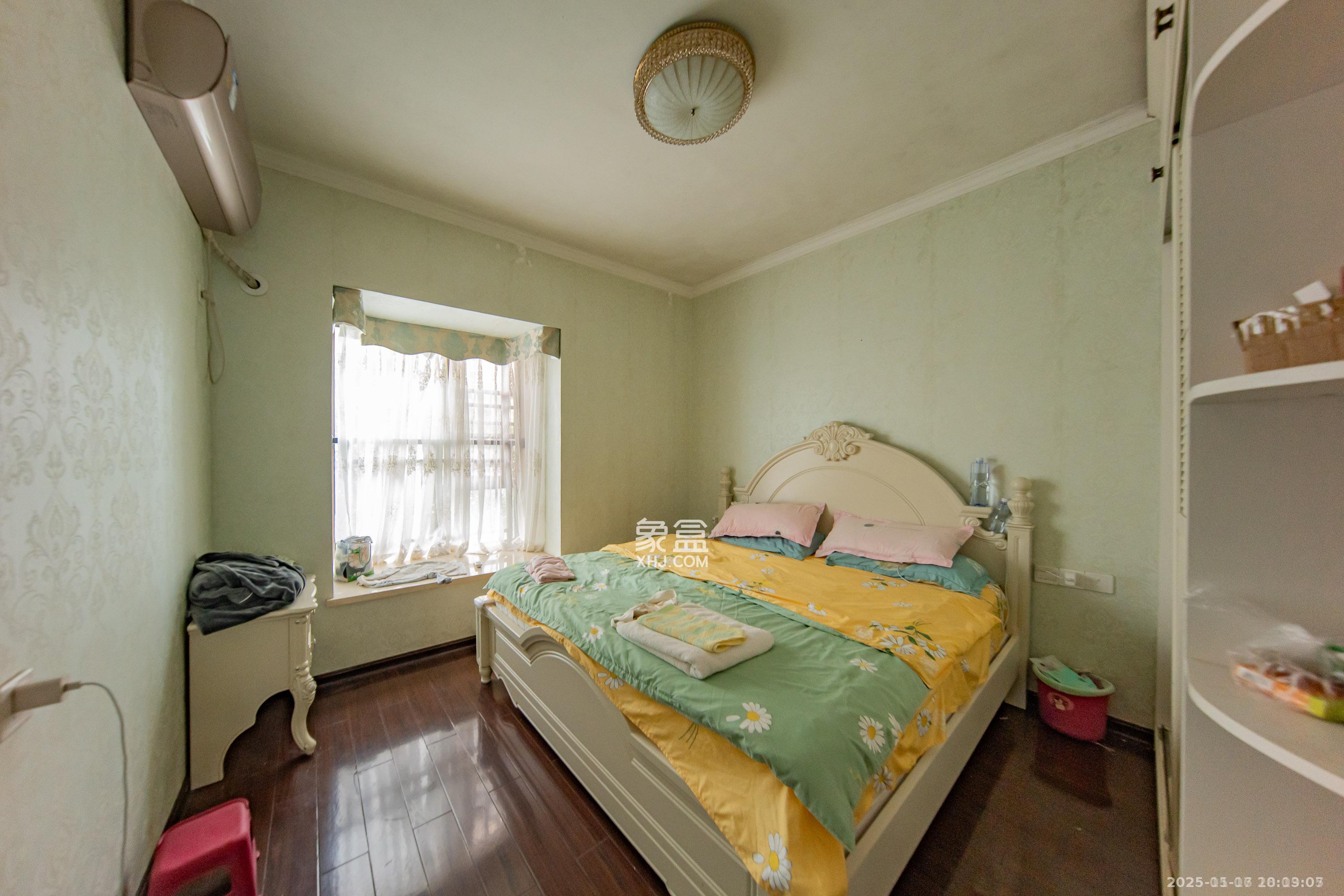 江山帝景哈佛 3室2厅2卫 2100.0元/月 江山帝景哈佛 3室2厅2卫 2100.0元/月室内图