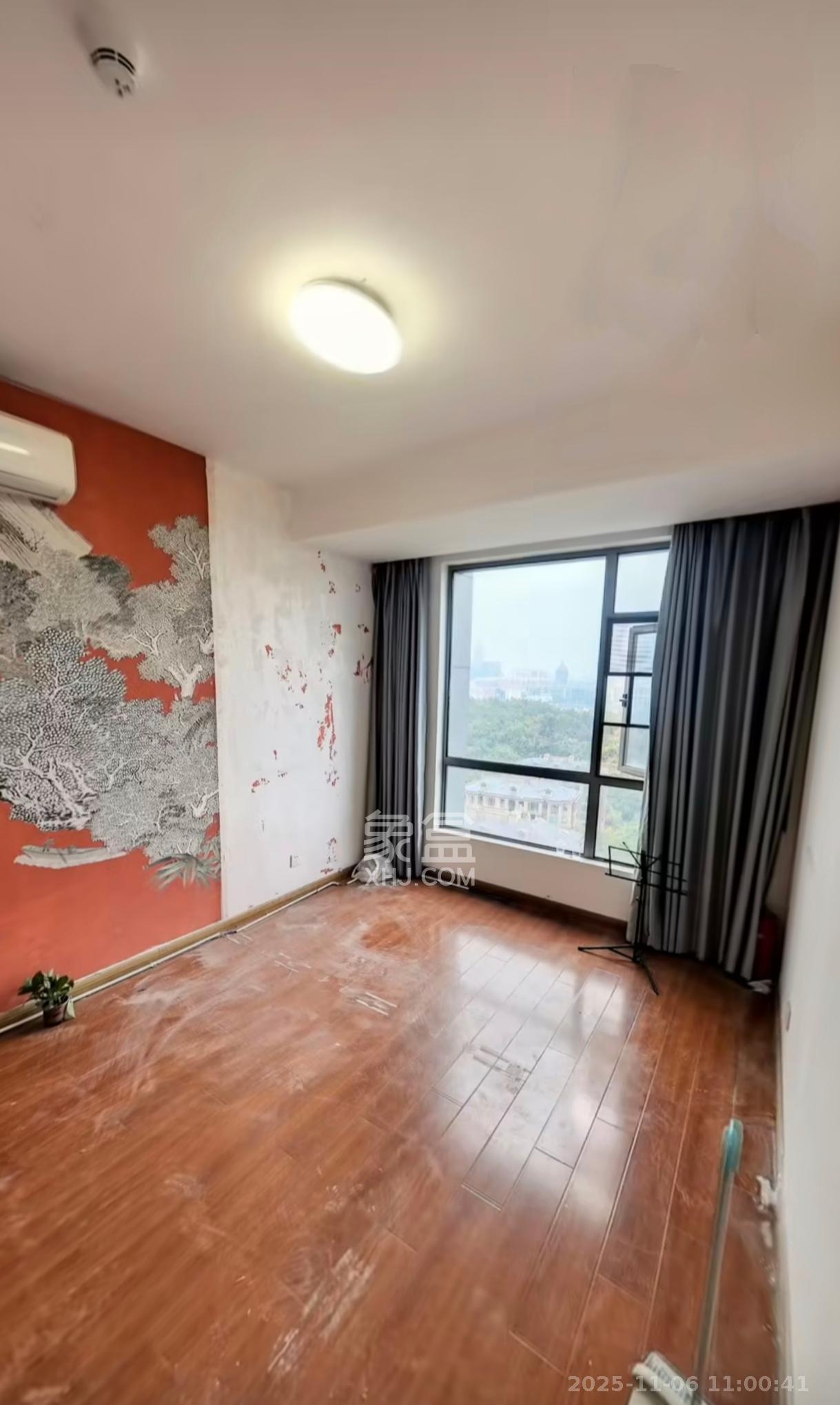 长房八方里（长房公园里）   60.0㎡      2200.0元/月