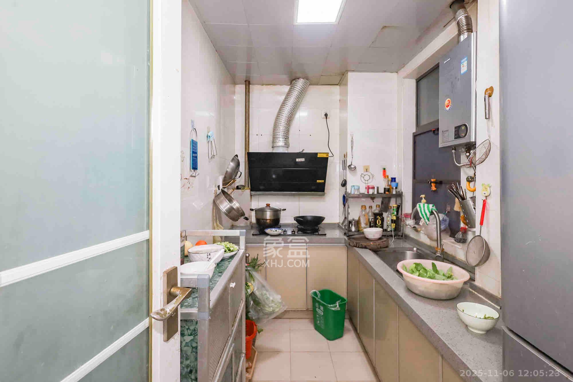 旭辉藏郡(藏郡、旭湘华府) 3室2厅1卫 2200.0元/月 旭辉藏郡(藏郡、旭湘华府) 3室2厅1卫 2200.0元/月室内图