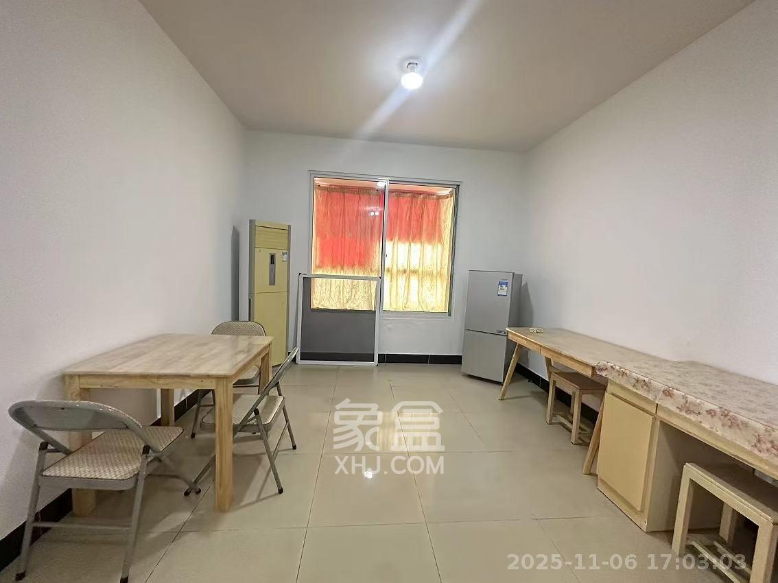 东方新世界 2室2厅1卫 2200.0元/月 东方新世界 2室2厅1卫 2200.0元/月室内图