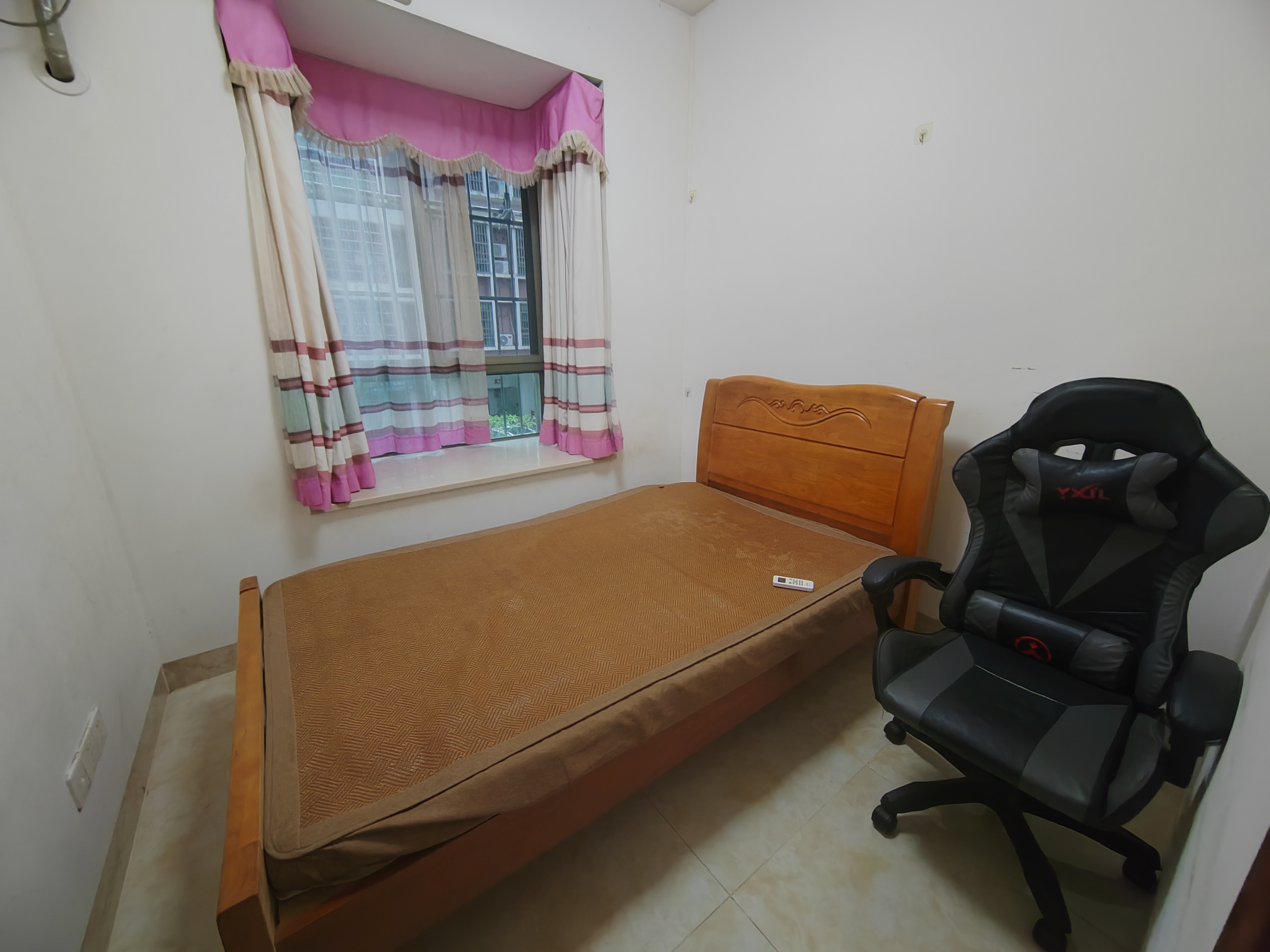 南海花园 2室2厅1卫 2000.0元/月 南海花园 2室2厅1卫 2000.0元/月室内图