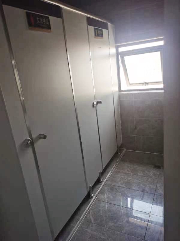 海航豪庭南苑  3室2厅2卫    5000.0元/月室内图