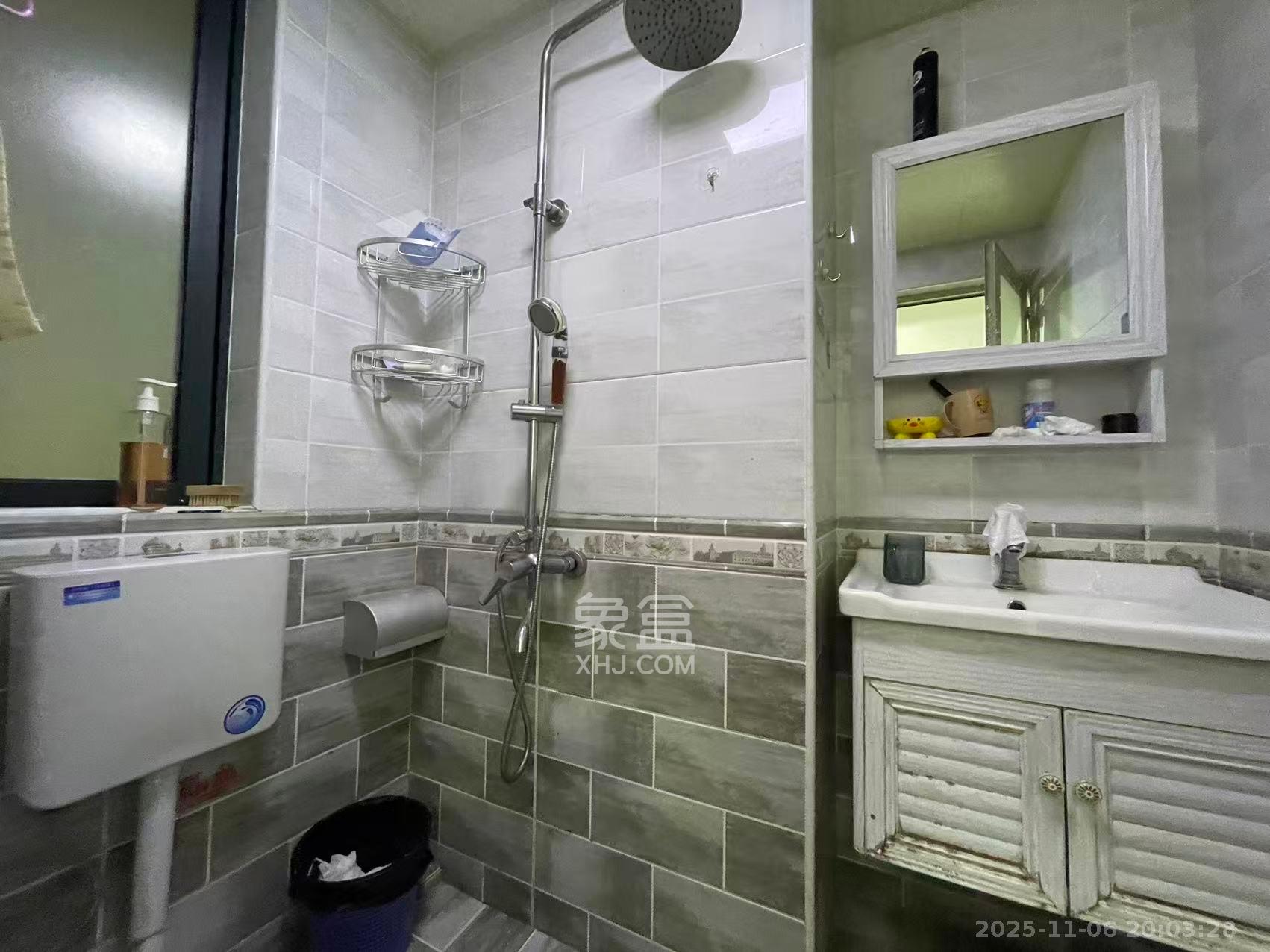 鑫科明珠  2室1厅1卫    1950.0元/月室内图