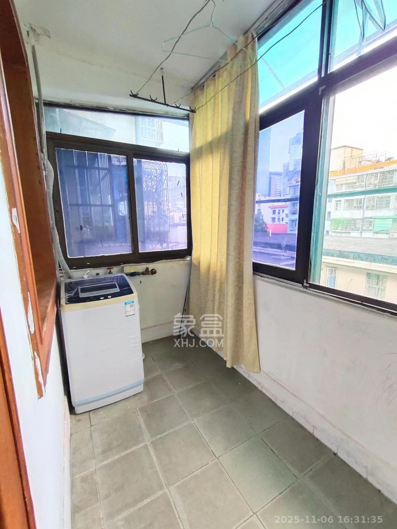 乔庄社区 2室1厅1卫 1700.0元/月 乔庄社区 2室1厅1卫 1700.0元/月室内图