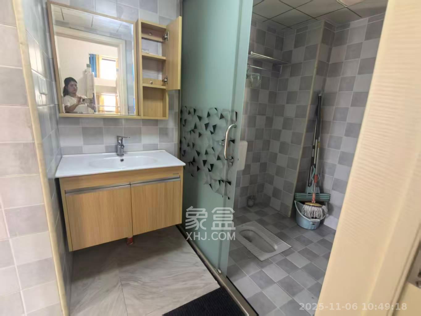 中悦领秀城 3室2厅1卫 1600.0元/月 中悦领秀城 3室2厅1卫 1600.0元/月室内图