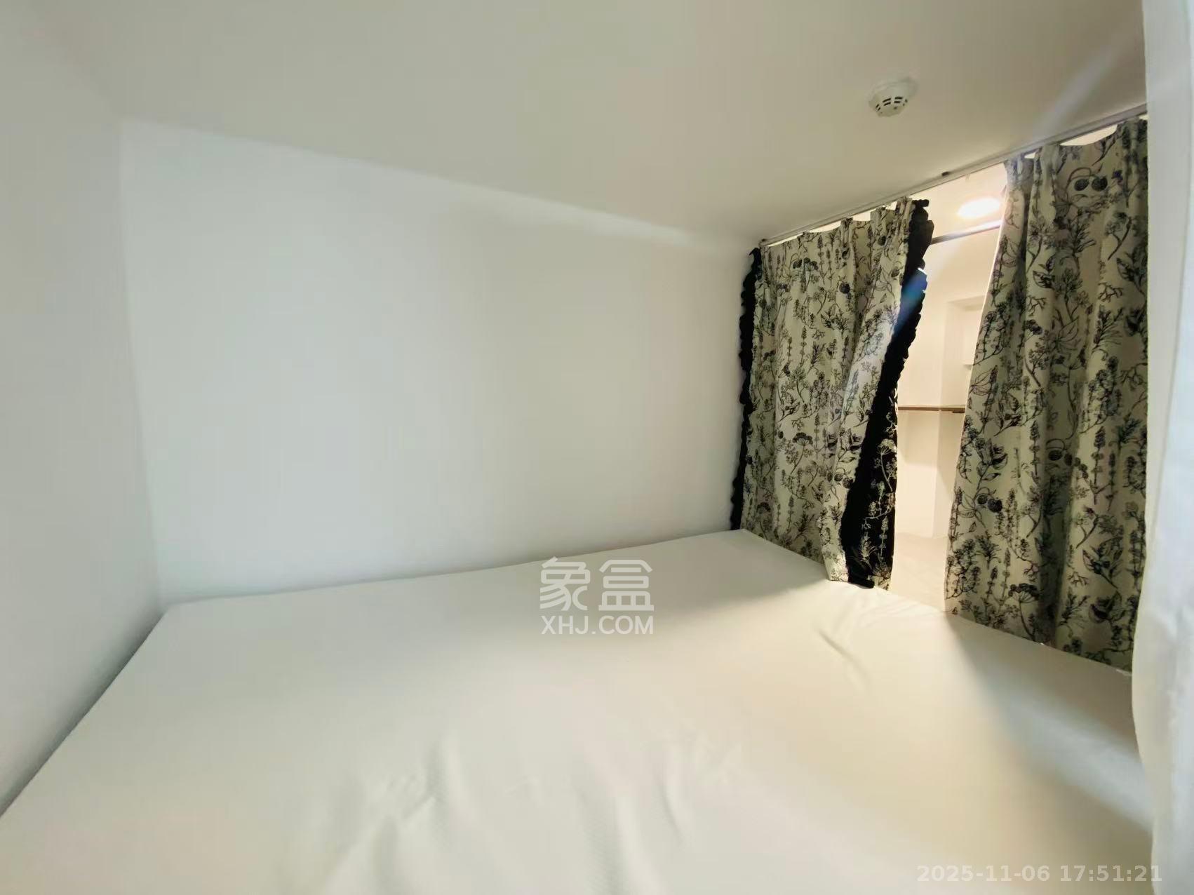 越秀悦湖台  1室0厅0卫    1600.0元/月室内图