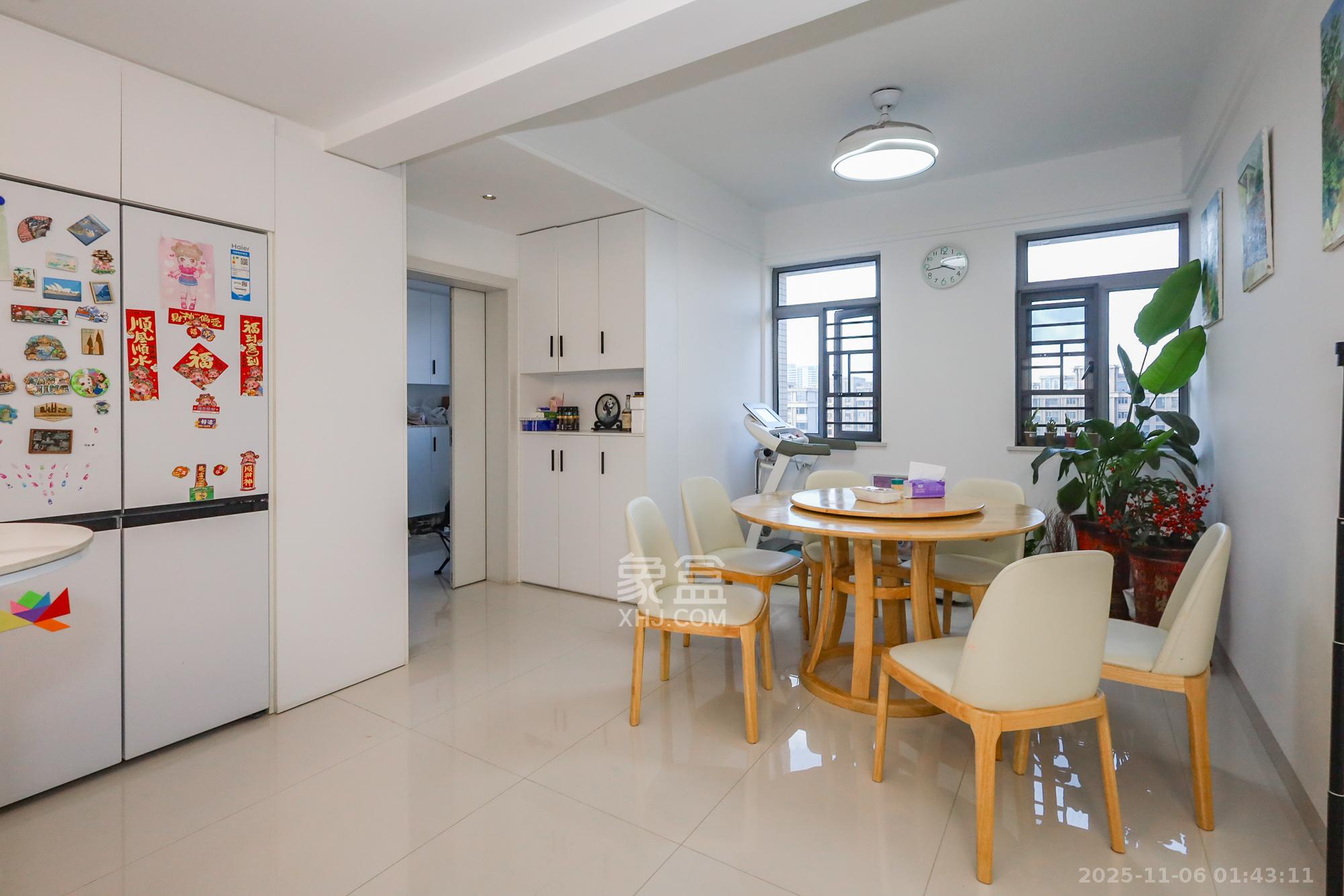 八方小区C区 4室2厅2卫 520.0万 八方小区C区 4室2厅2卫 520.0万其他