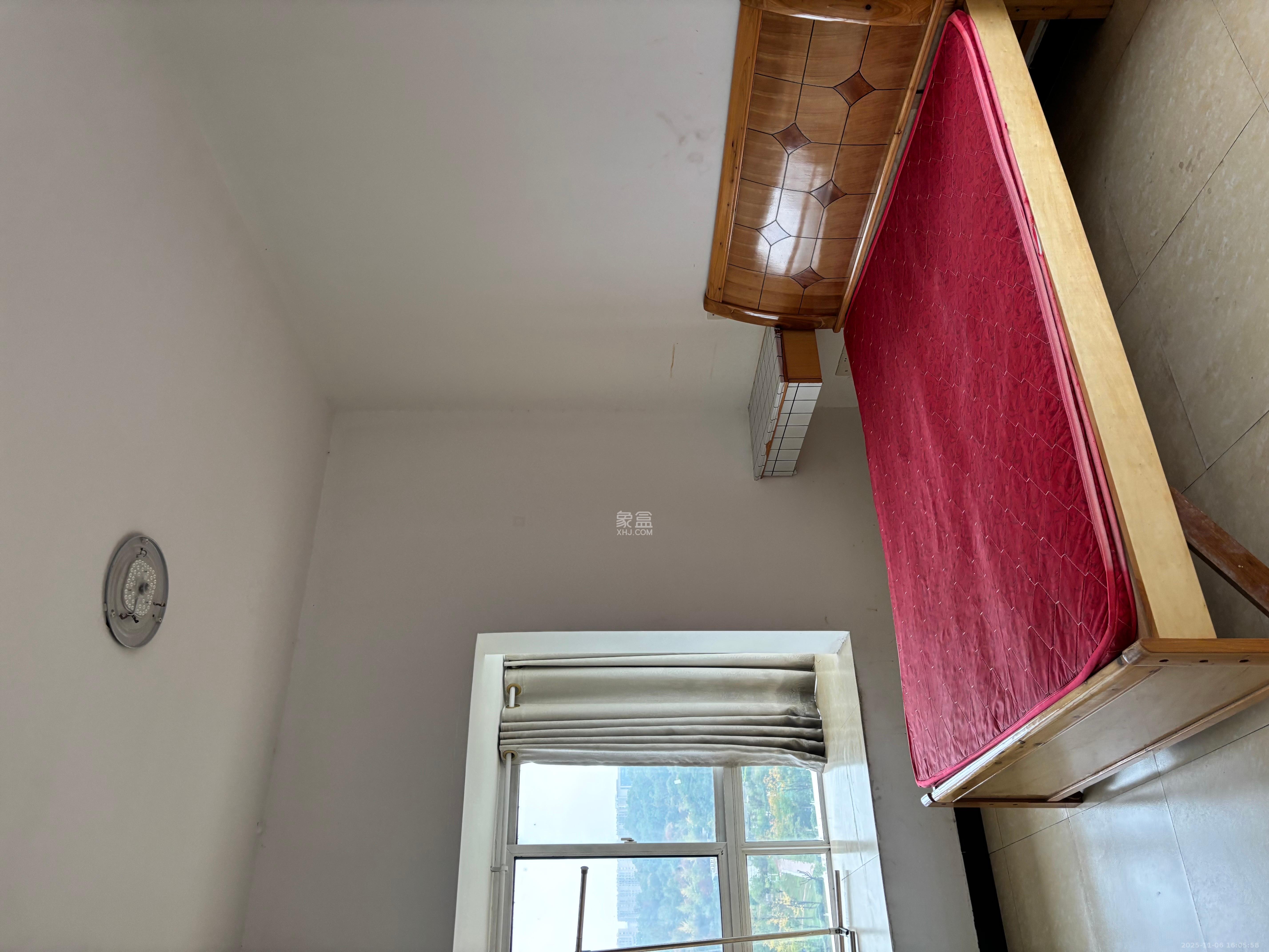 星城荣域  1室1厅1卫    1200.0元/月