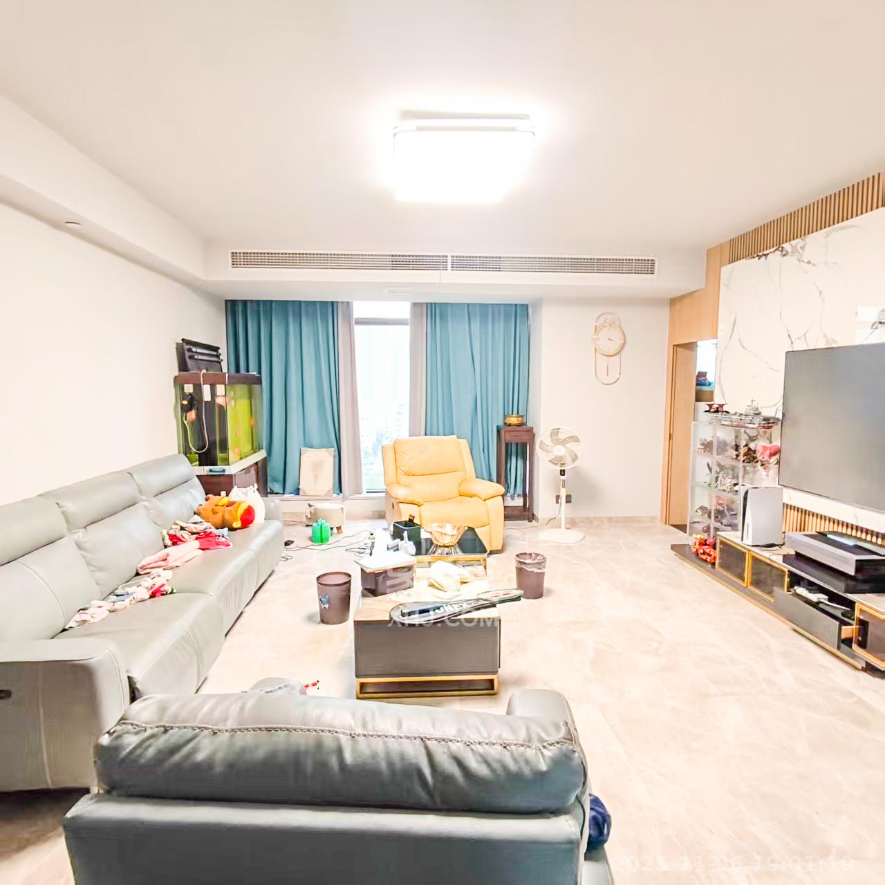 咸嘉新村嘉华苑  5室2厅2卫    187.0万