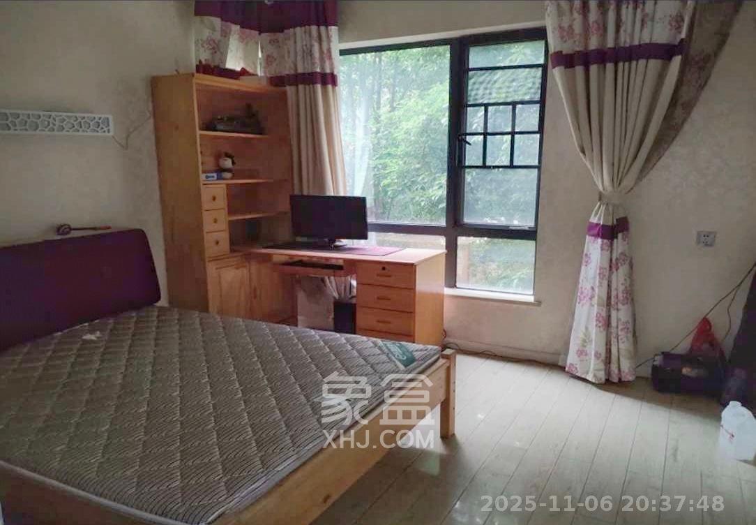 江河双水湾  1室2厅1卫    2700.0元/月室内图