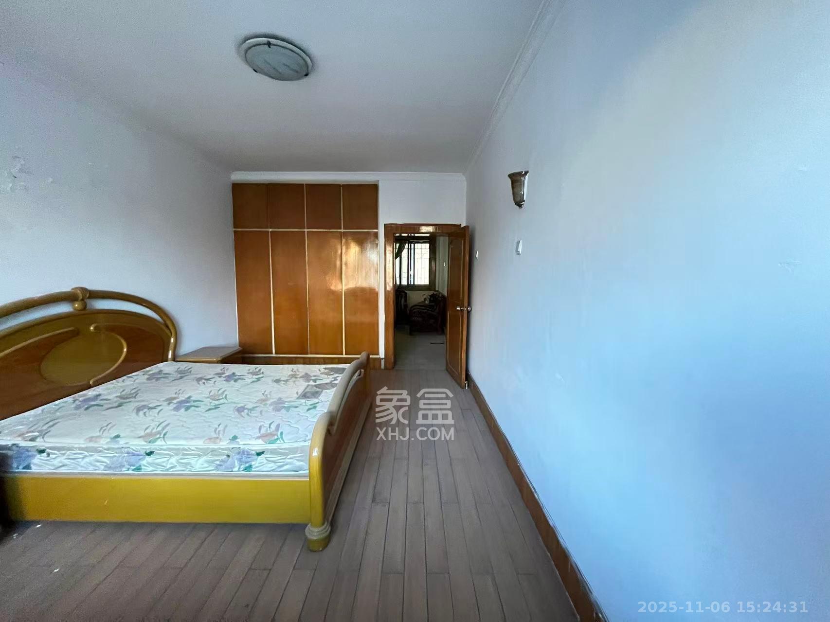 长沙建设银行三支行宿舍  3室2厅1卫    2000.0元/月室内图