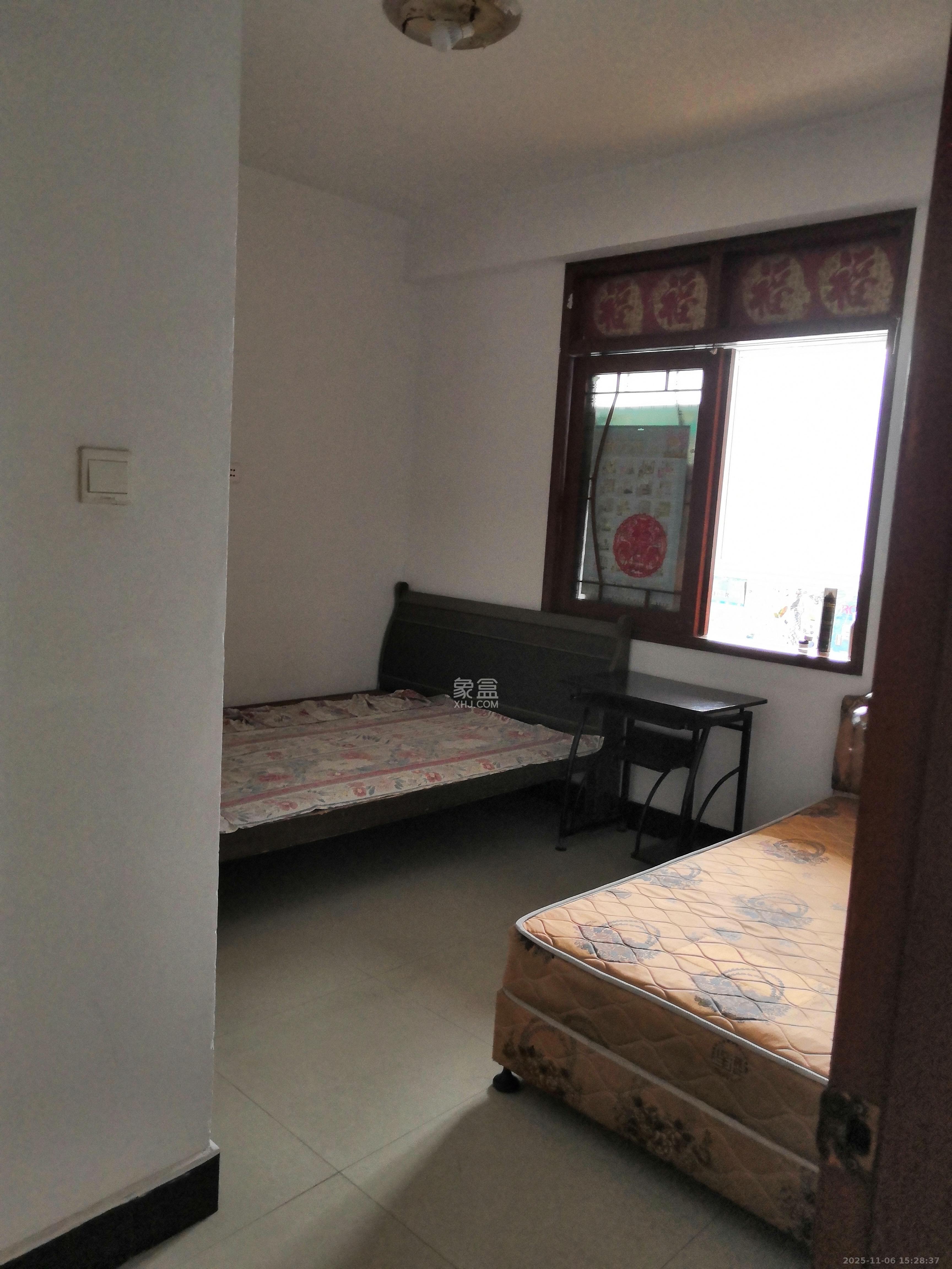 丰泉家园 3室2厅1卫 4500.0元/月 丰泉家园 3室2厅1卫 4500.0元/月室内图