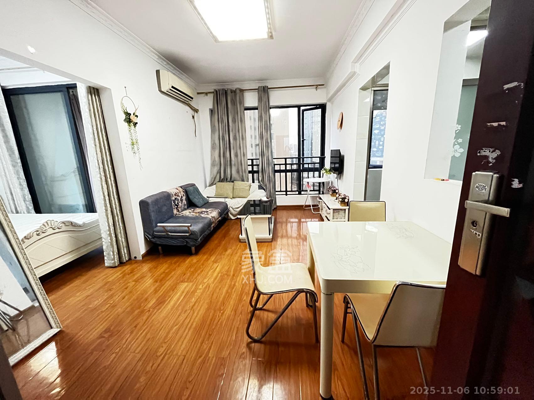 中南红领邦(红星嘉和苑) 2室1厅1卫 1700.0元/月 中南红领邦(红星嘉和苑) 2室1厅1卫 1700.0元/月室内图