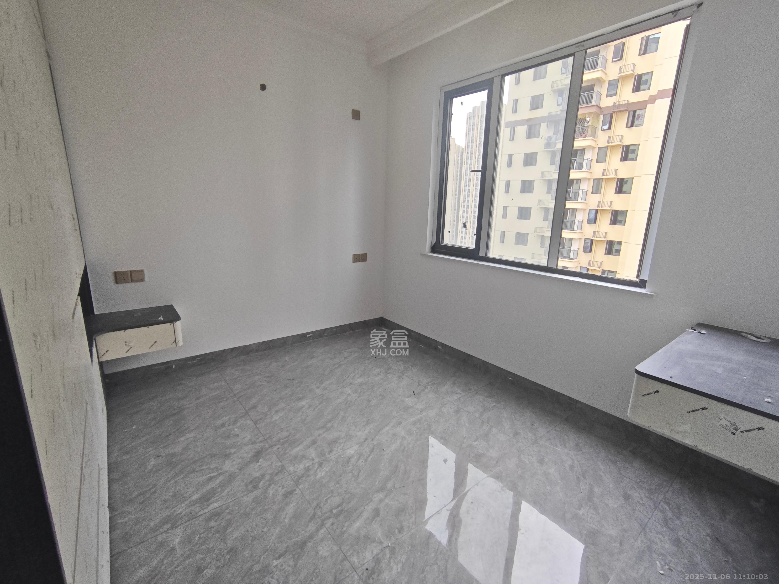 望远嘉苑  1室0厅0卫    2400.0元/月室内图