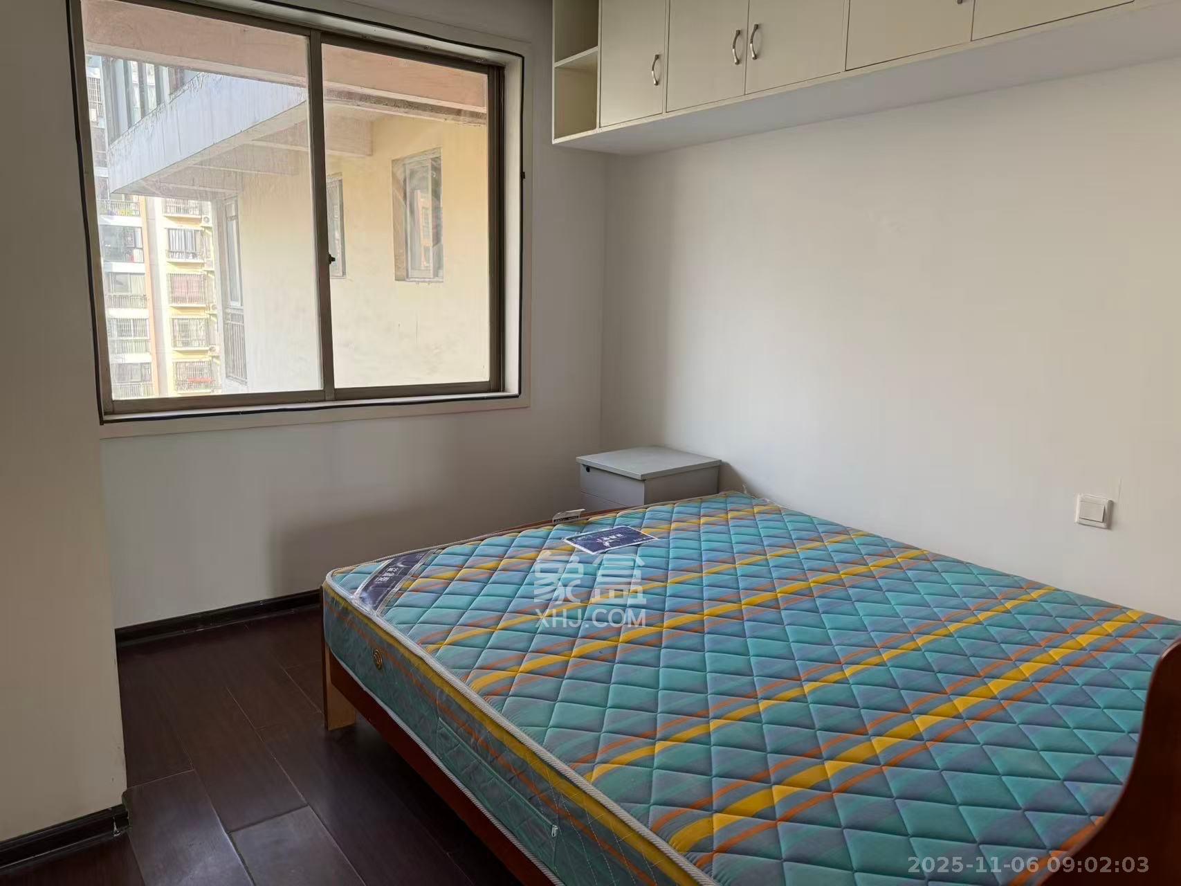 阳光丽景 3室2厅1卫 2200.0元/月 阳光丽景 3室2厅1卫 2200.0元/月室内图