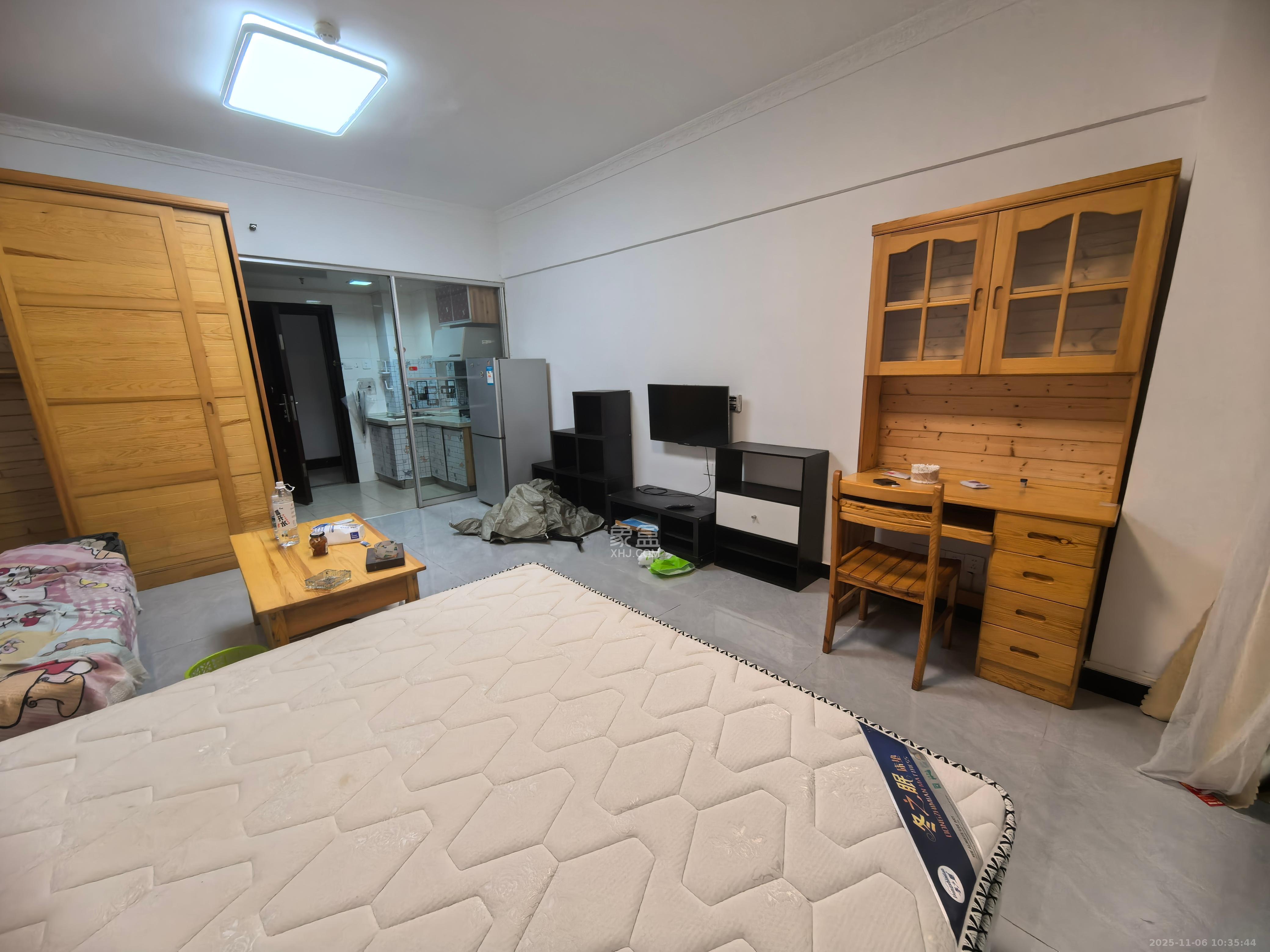 七彩丽都 1室1厅1卫 1600.0元/月 七彩丽都 1室1厅1卫 1600.0元/月室内图