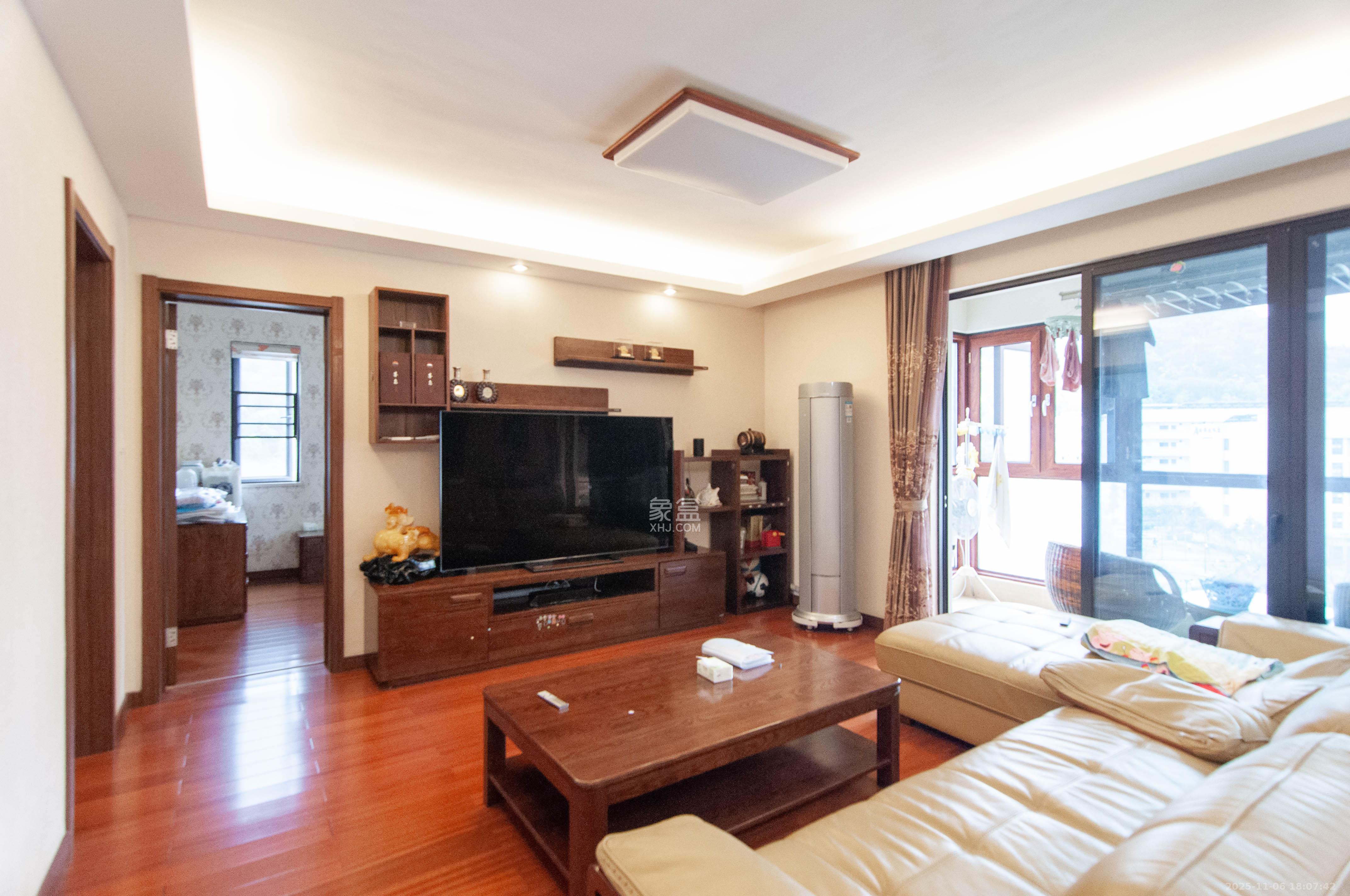 万科里梅溪郡 3室2厅1卫 4000.0元/月 万科里梅溪郡 3室2厅1卫 4000.0元/月室内图