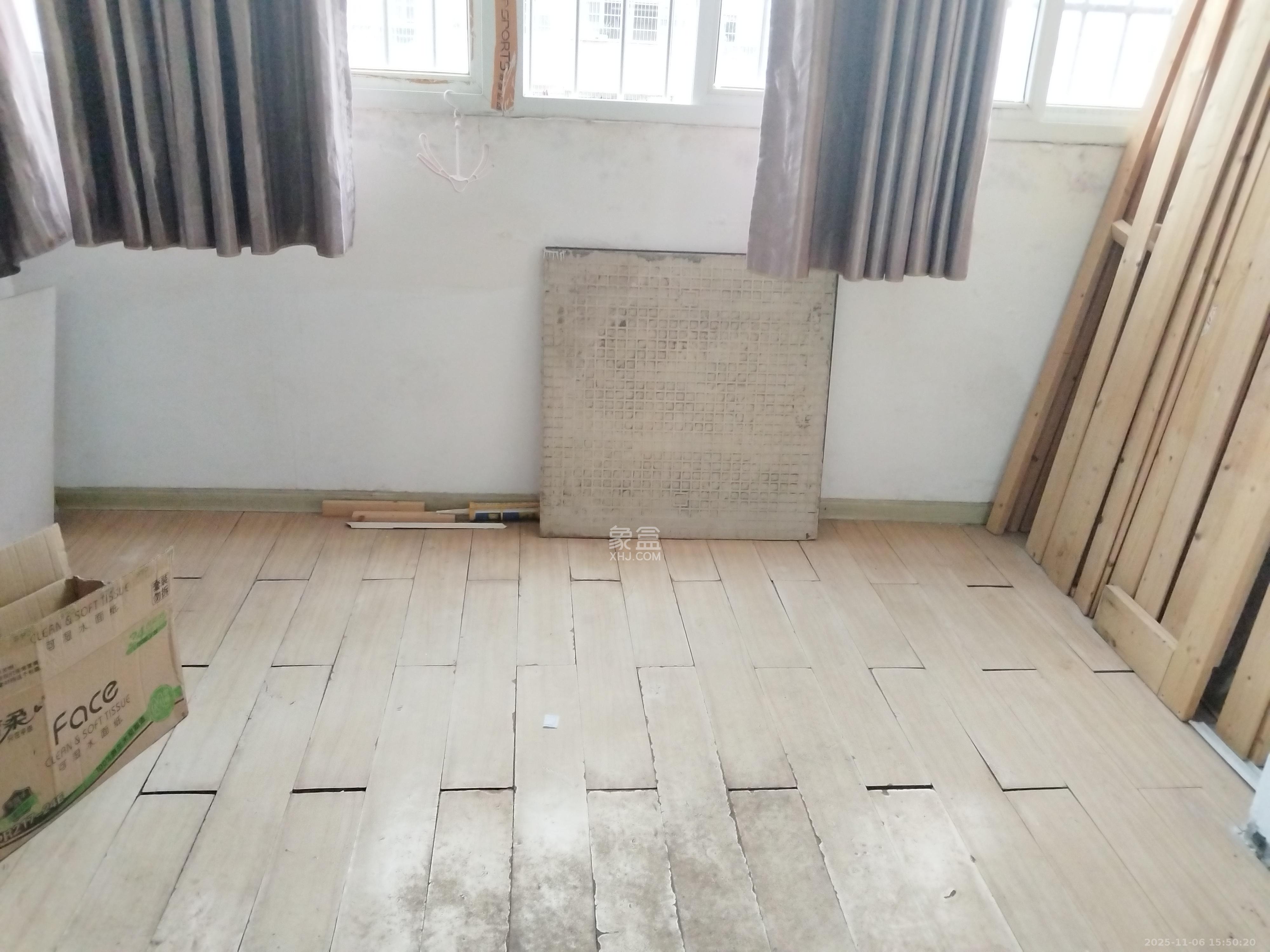 德润园  1室1厅1卫    1600.0元/月室内图