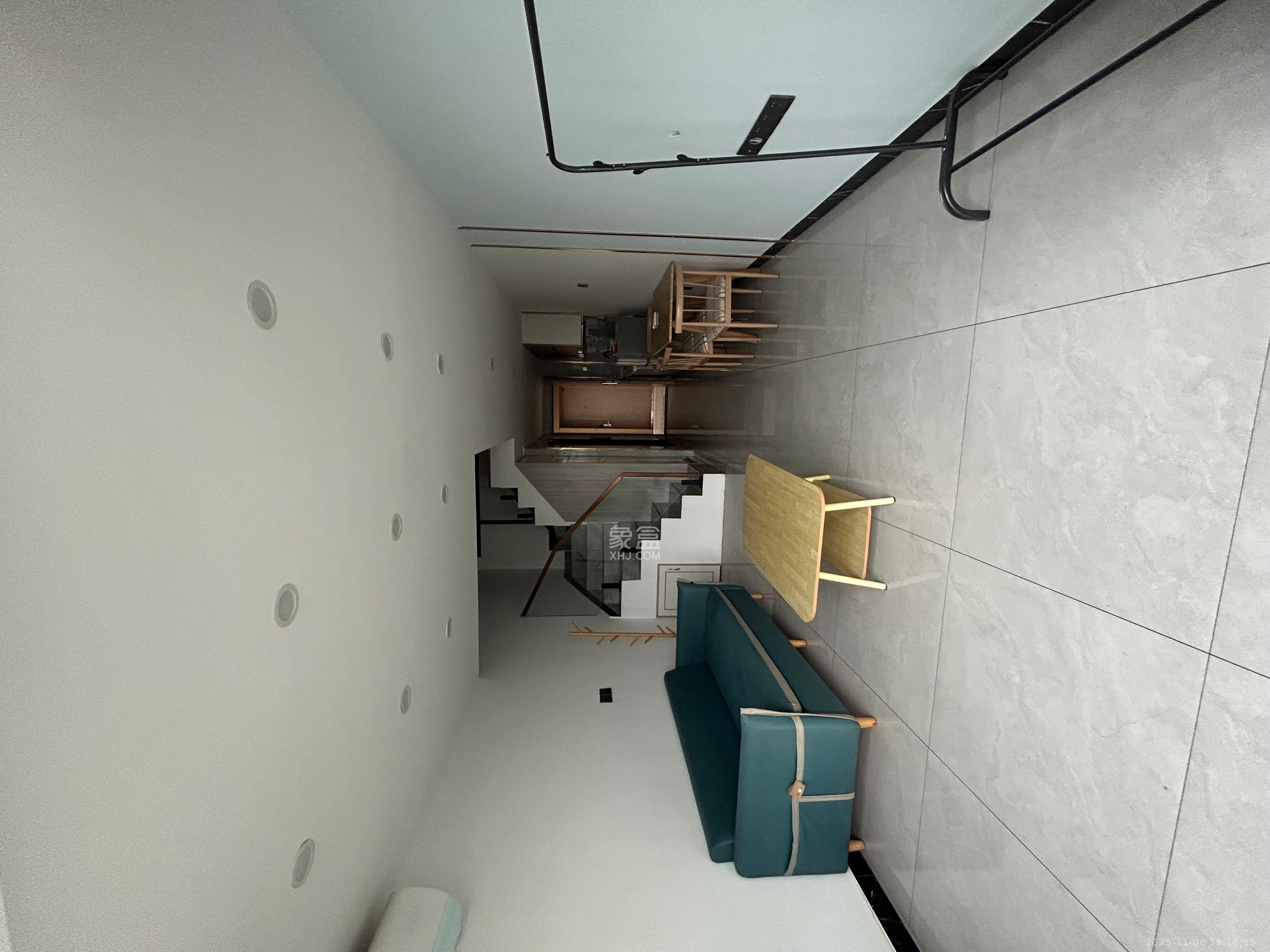 海伦春天  1室1厅1卫    1600.0元/月室内图