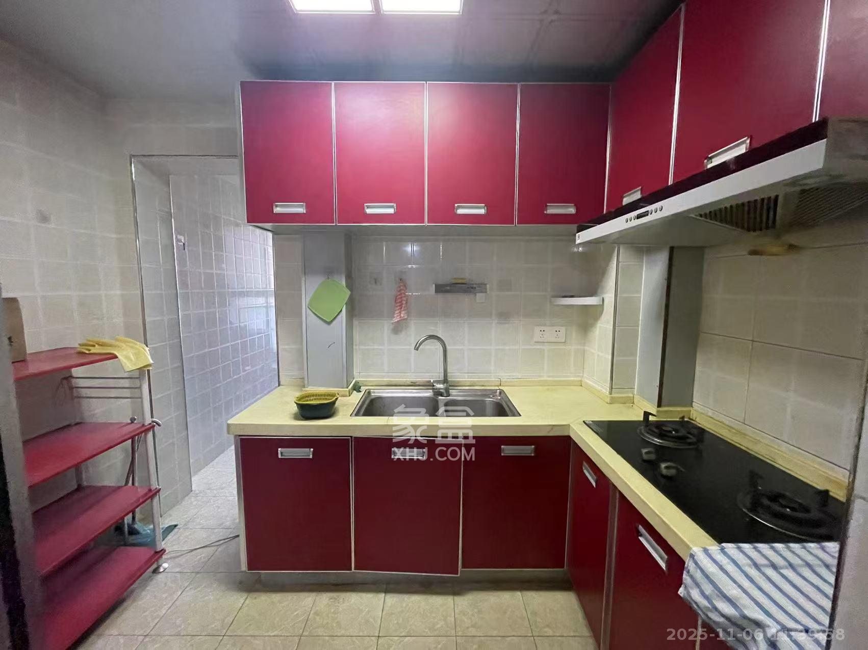 阿普阿布 2室2厅1卫 2400.0元/月 阿普阿布 2室2厅1卫 2400.0元/月室内图