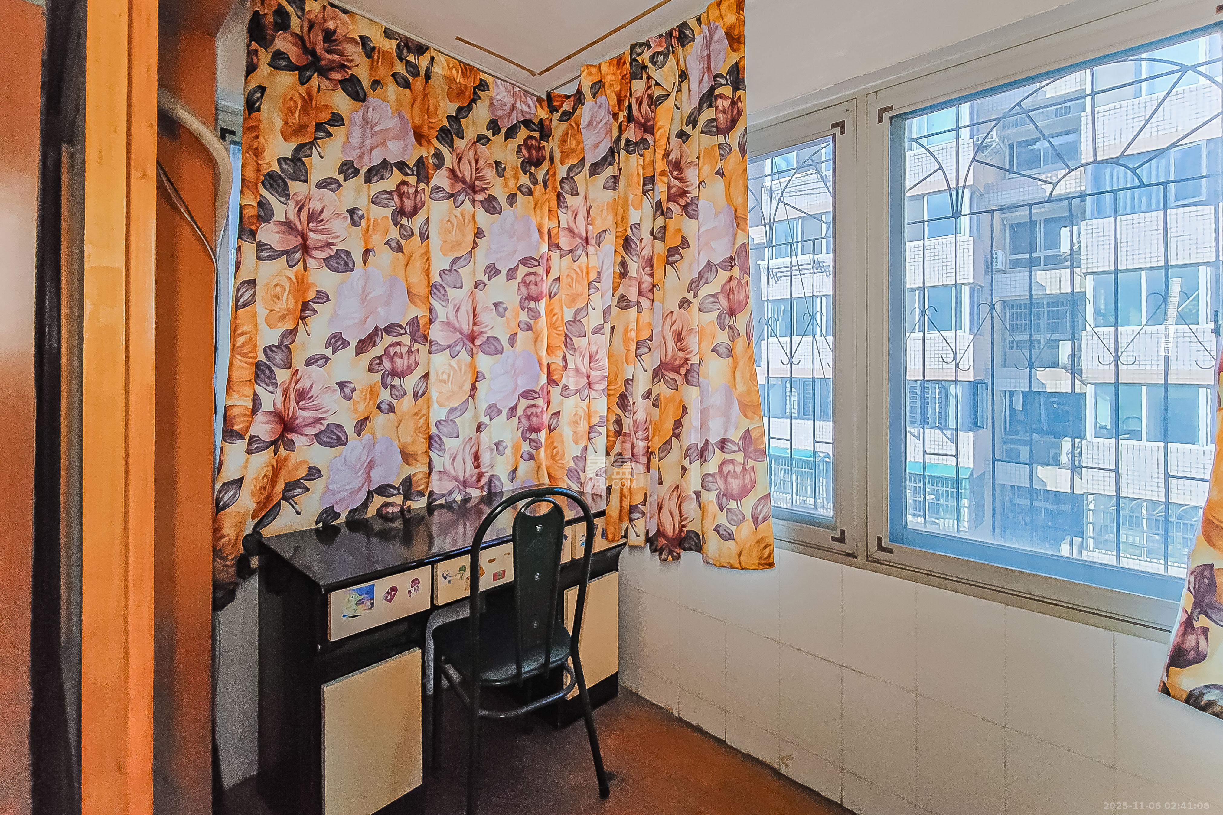 海利宿舍  2室2厅1卫    48.0万阳台