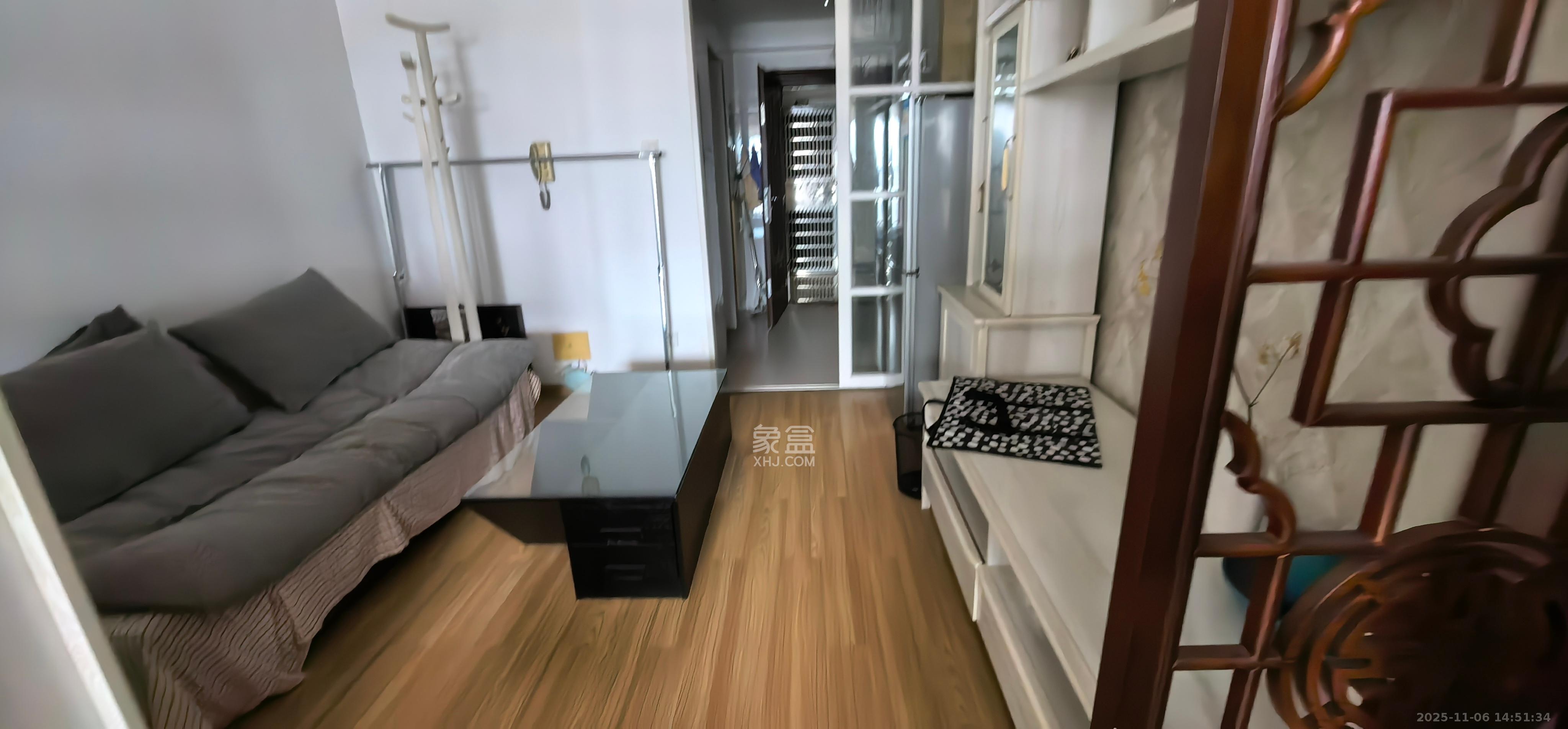 名富公寓 1室1厅1卫 1300.0元/月 名富公寓 1室1厅1卫 1300.0元/月室内图