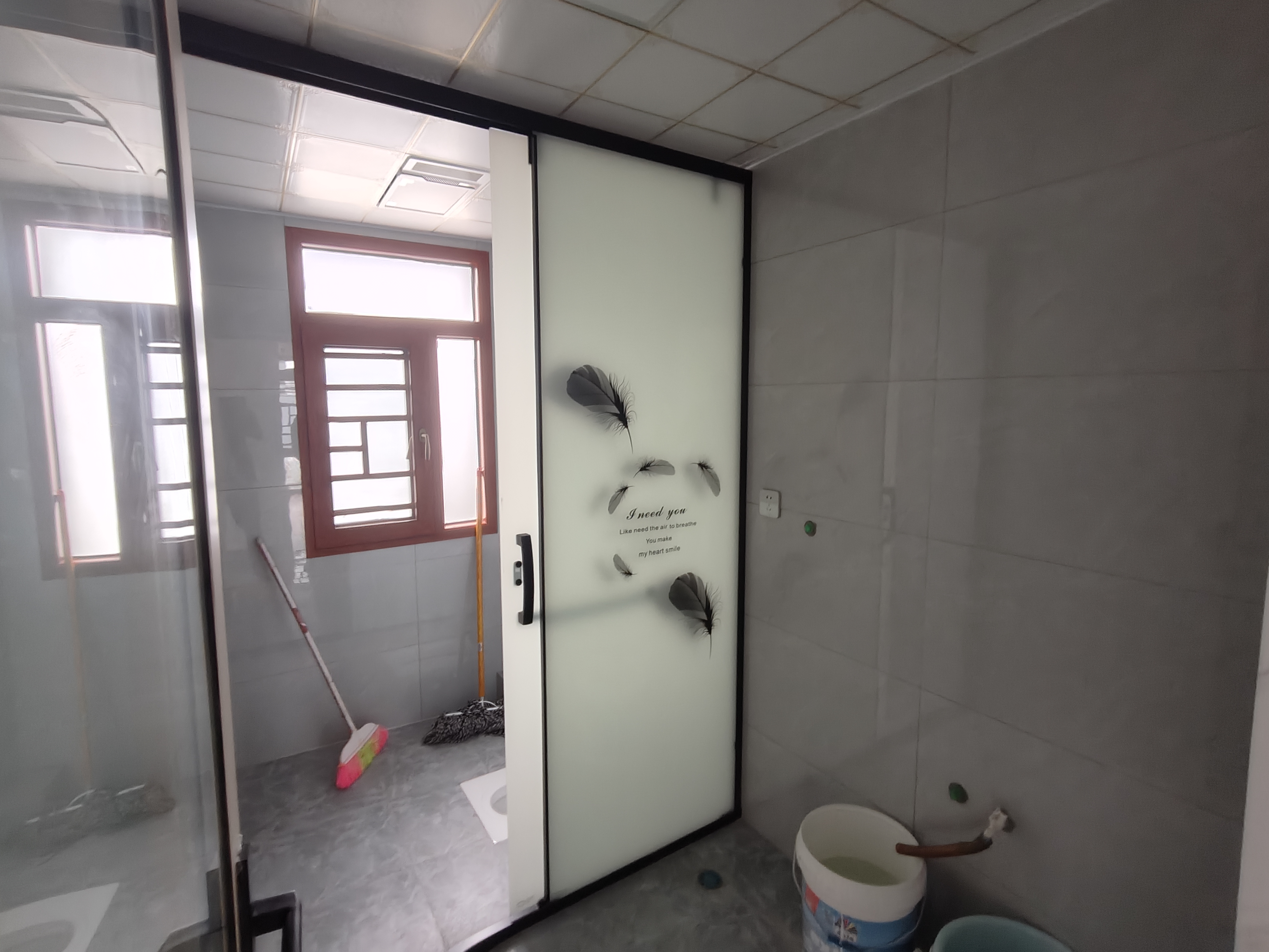 尚书房 4室2厅2卫 3000.0元/月 尚书房 4室2厅2卫 3000.0元/月室内图