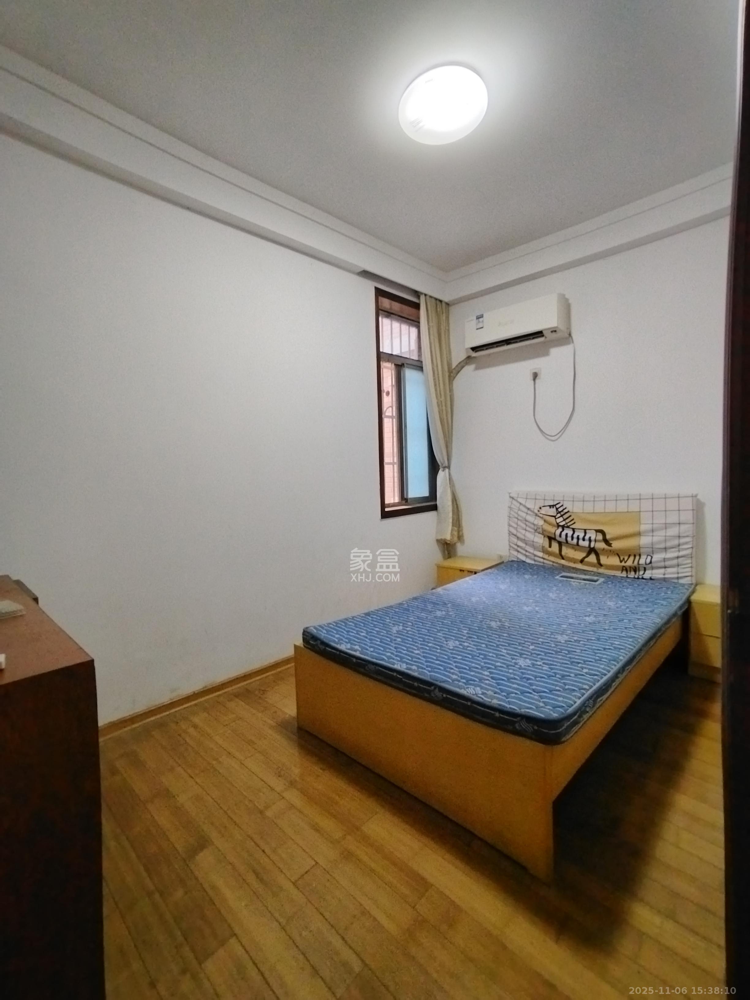 新雅园  2室2厅1卫    2100.0元/月室内图