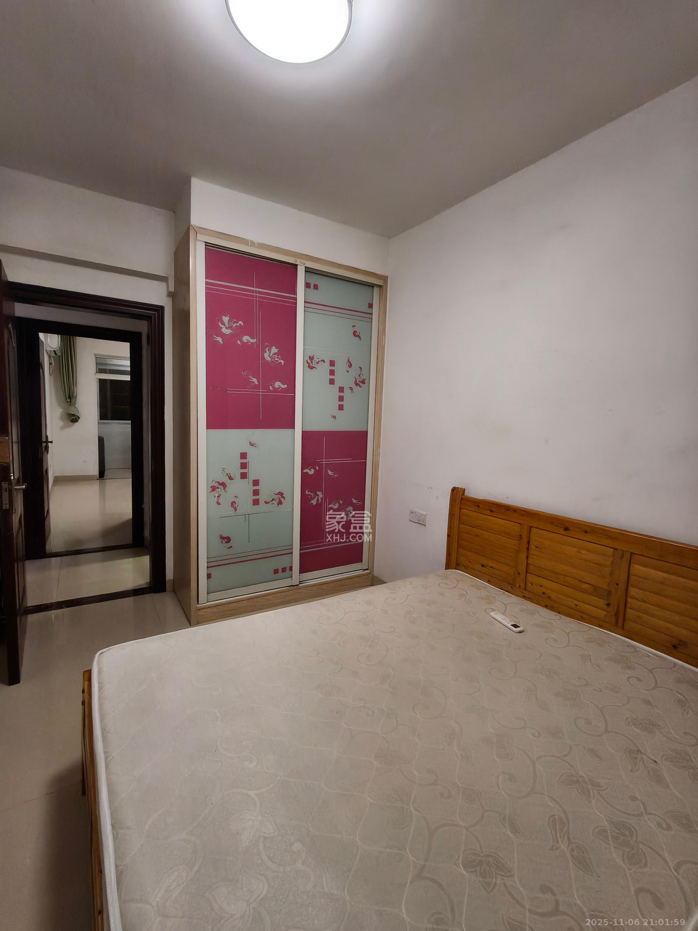 星城新宇黎锦苑  3室2厅1卫    2000.0元/月室内图