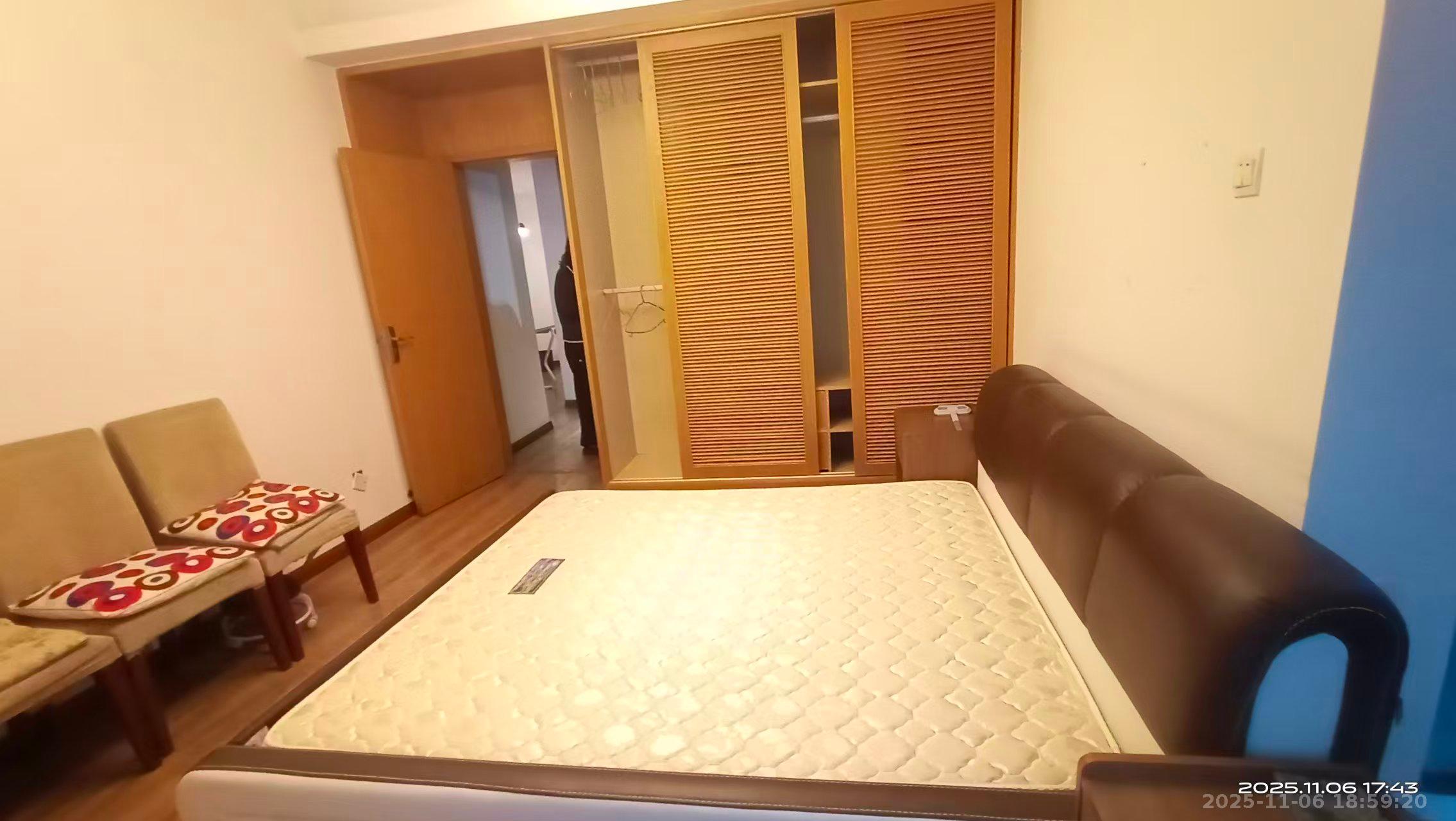 山水国际 2室2厅1卫 2000.0元/月 山水国际 2室2厅1卫 2000.0元/月室内图