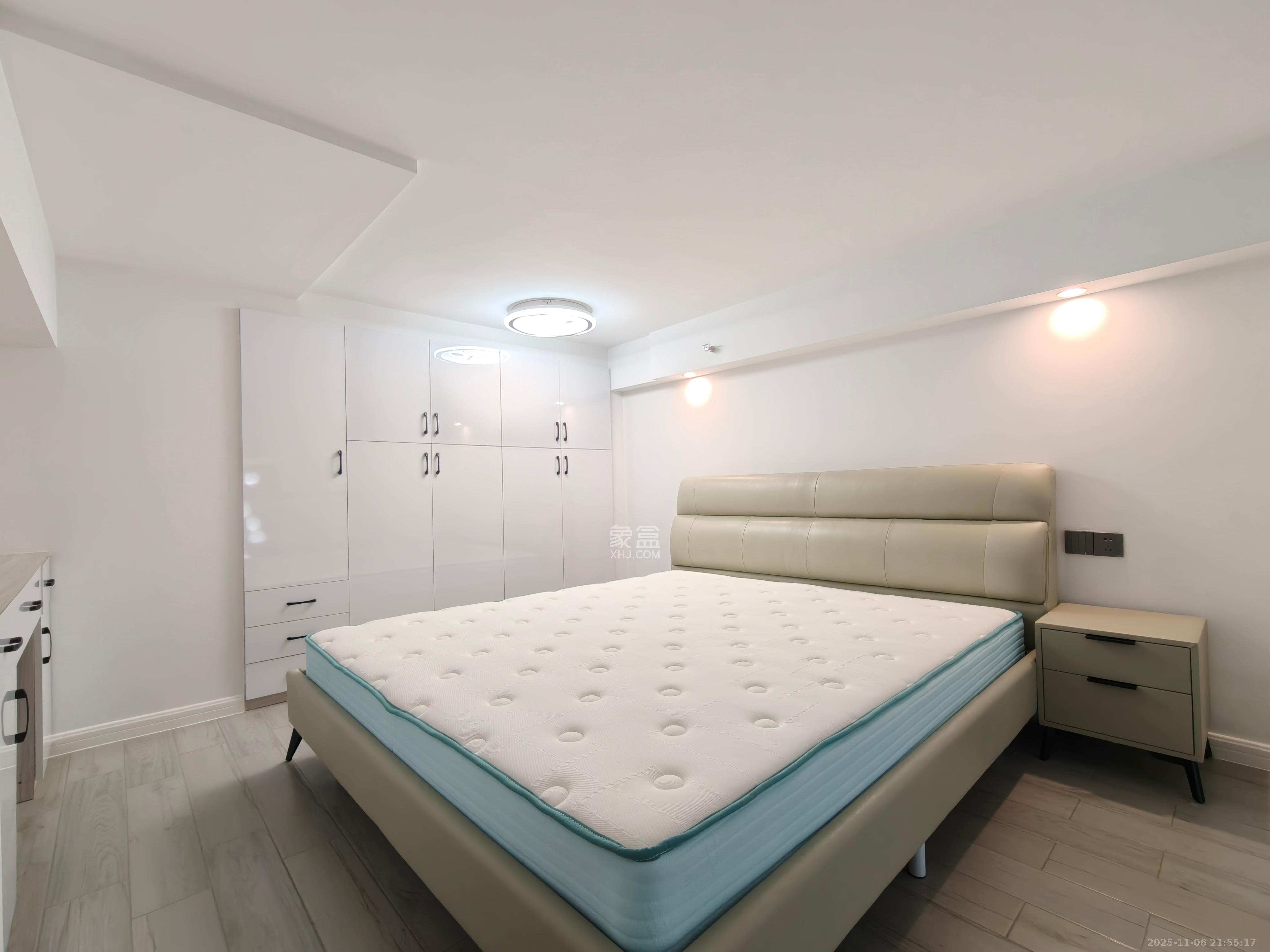 碧桂园星荟 1室0厅0卫 1300.0元/月 碧桂园星荟 1室0厅0卫 1300.0元/月室内图