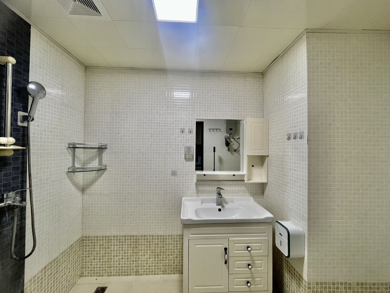 金山广场 1室0厅1卫 58.0万 金山广场 1室0厅1卫 58.0万室内图