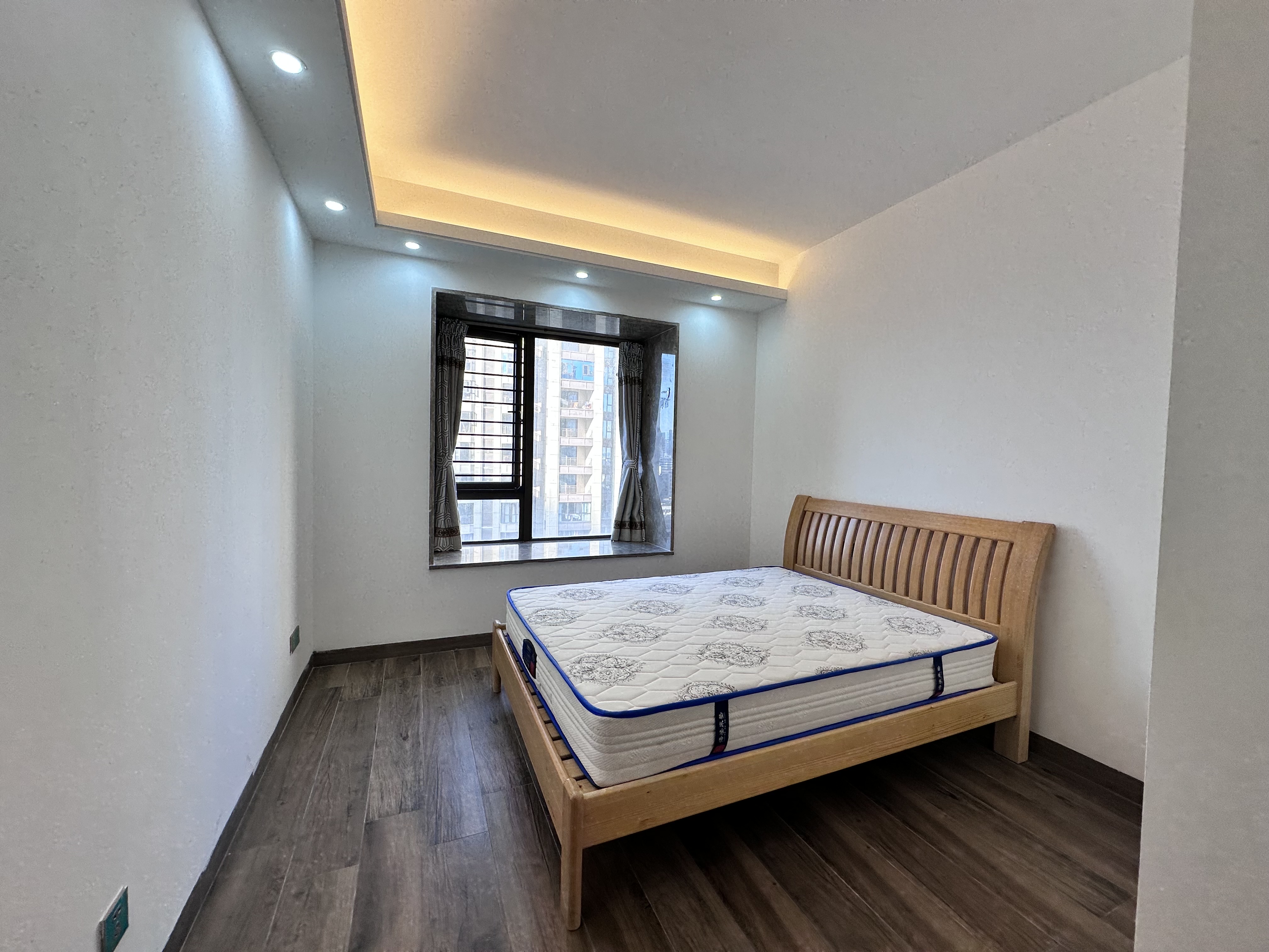 海航豪庭北苑  5室2厅3卫    10000.0元/月室内图