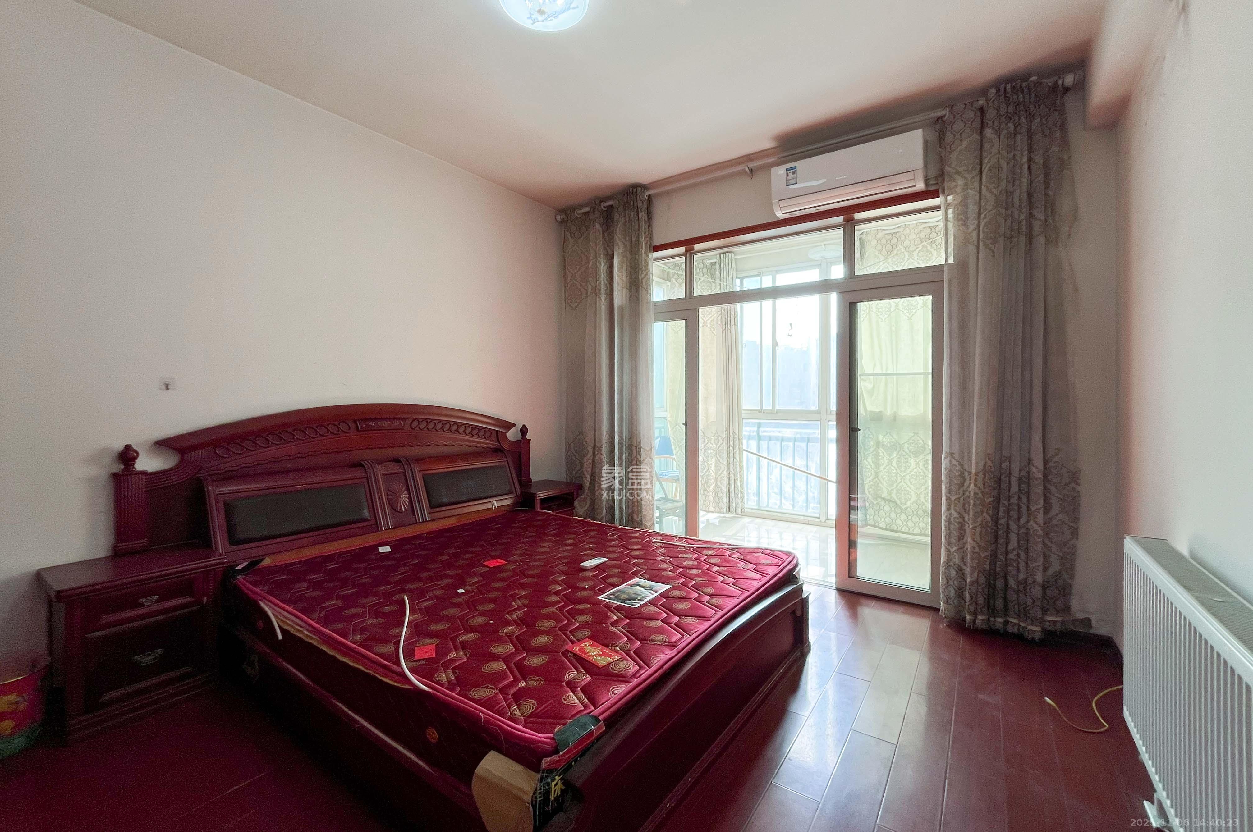 中房F联邦  4室2厅2卫    100.0万其他