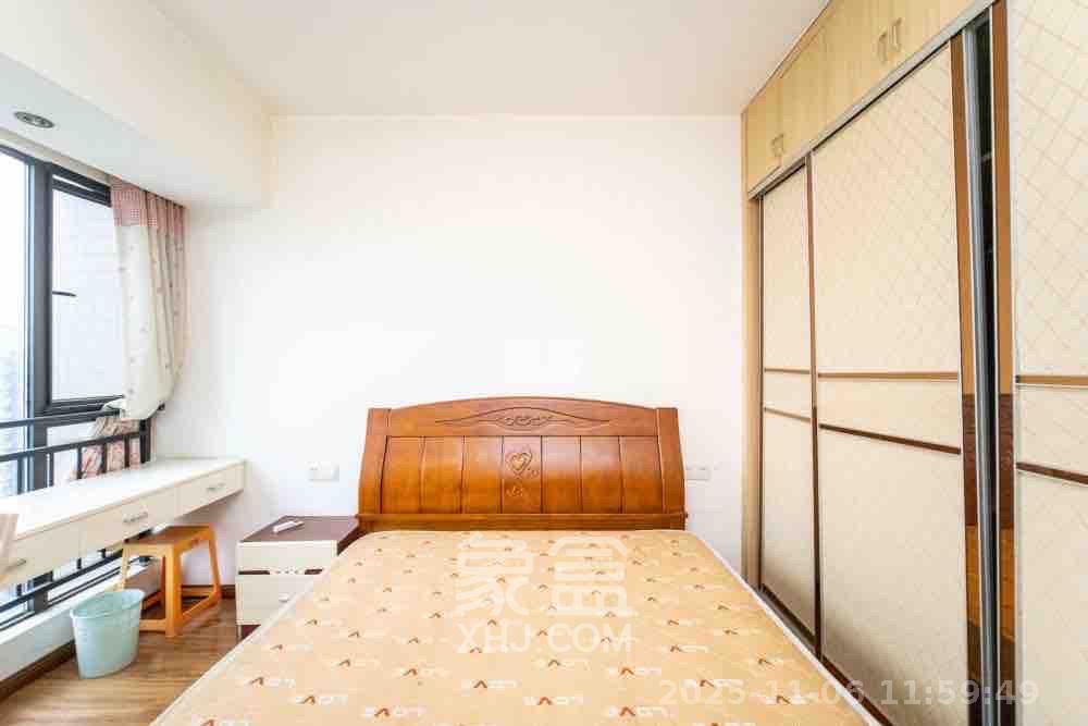 湘域熙岸  4室2厅2卫    3800.0元/月室内图