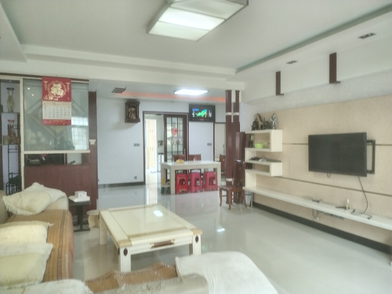 梓怡华府  3室2厅2卫    80.0万