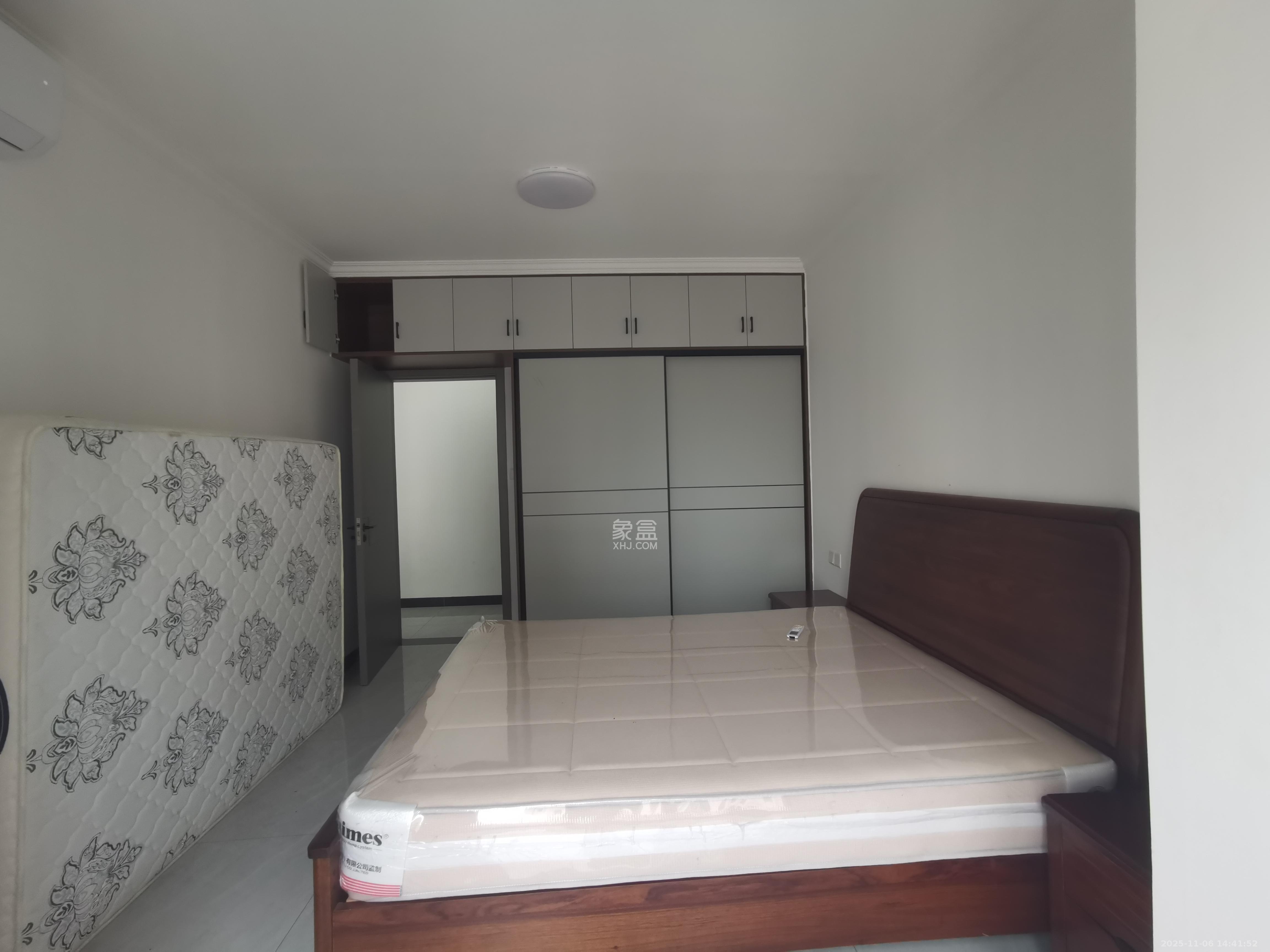 花桥禧新城 2室2厅1卫 2400.0元/月 花桥禧新城 2室2厅1卫 2400.0元/月室内图