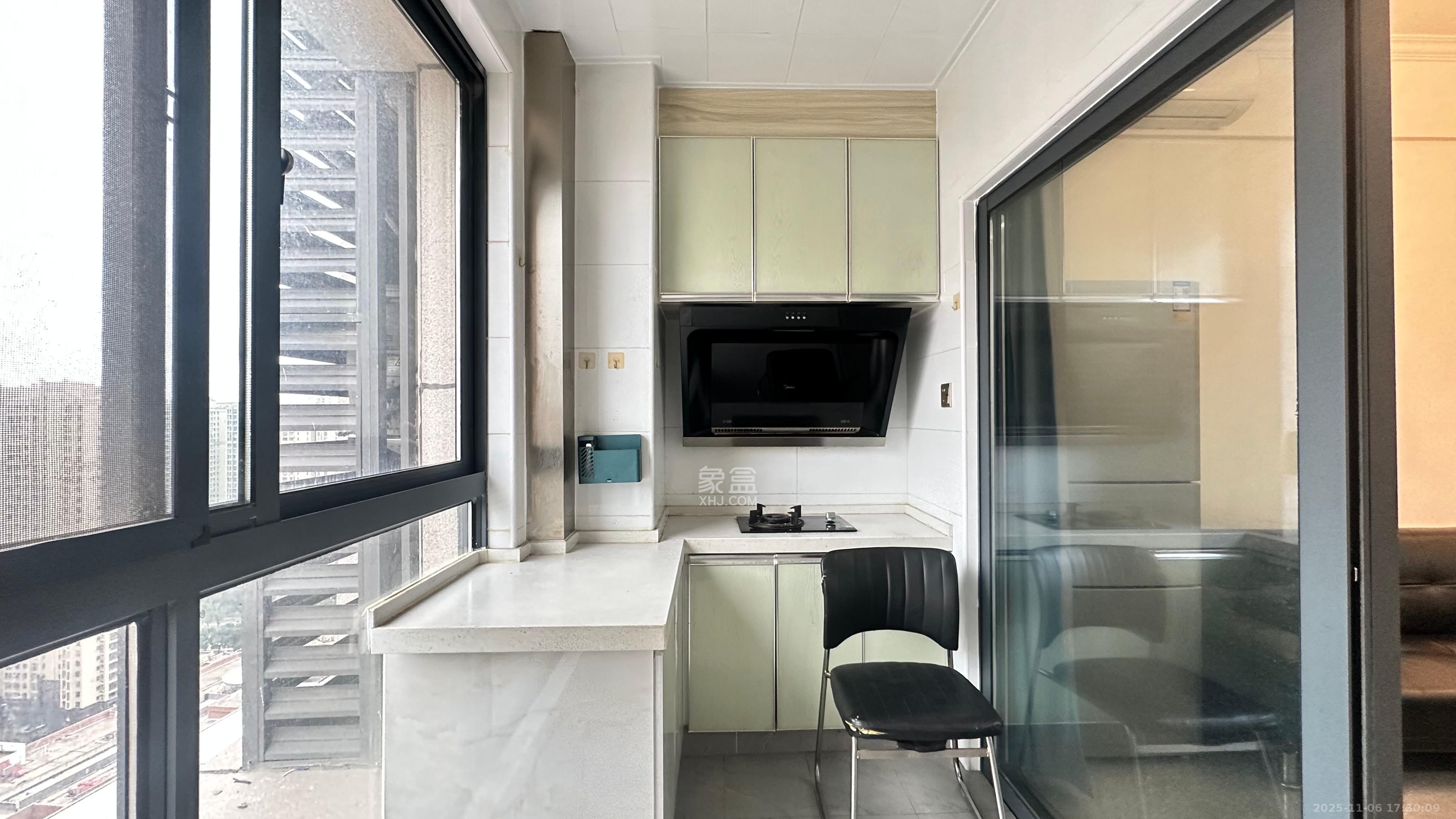 明发国际城 1室1厅1卫 1600.0元/月 明发国际城 1室1厅1卫 1600.0元/月室内图