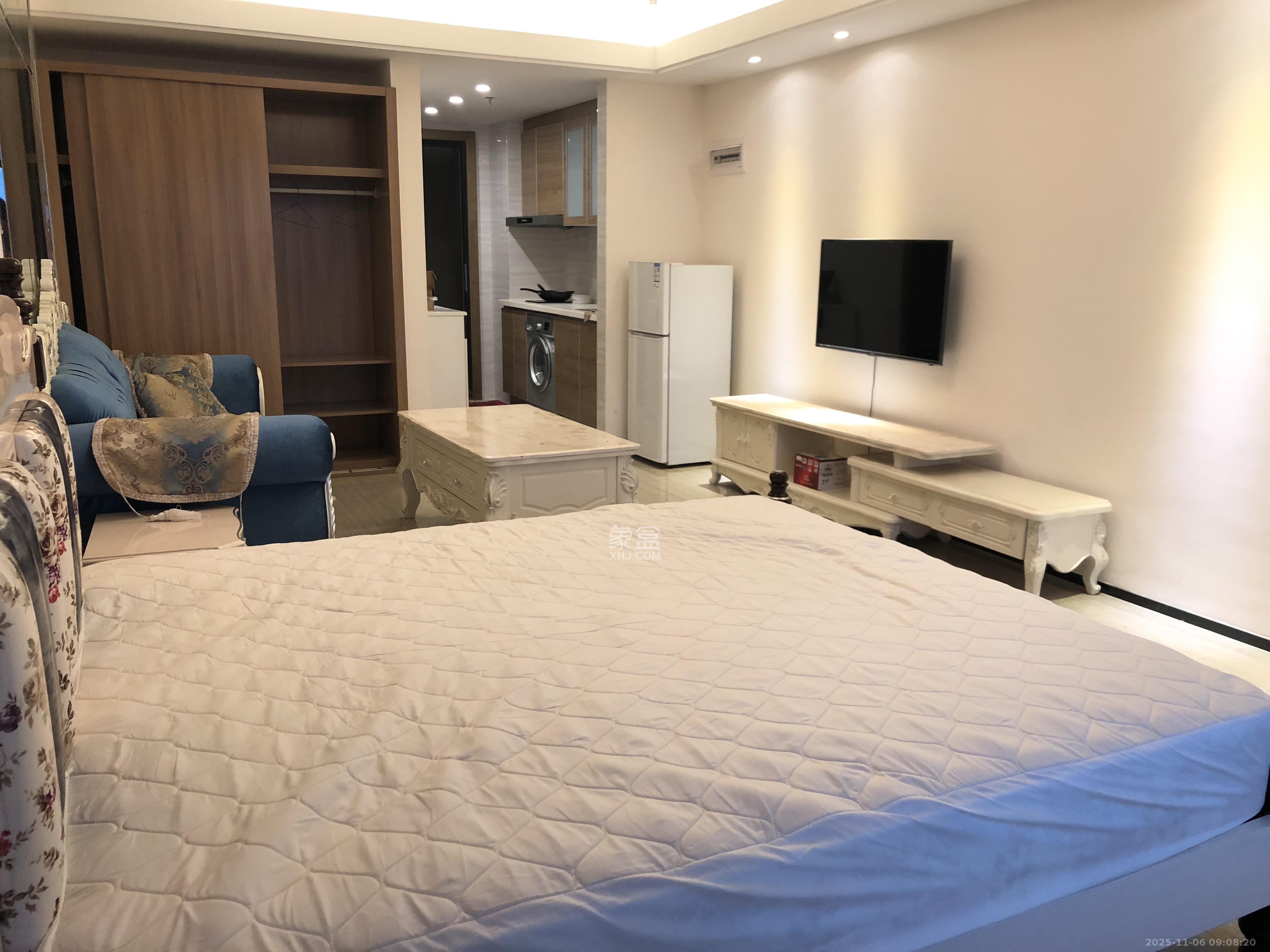 恒大翡翠华庭 1室1厅1卫 1400.0元/月 恒大翡翠华庭 1室1厅1卫 1400.0元/月室内图