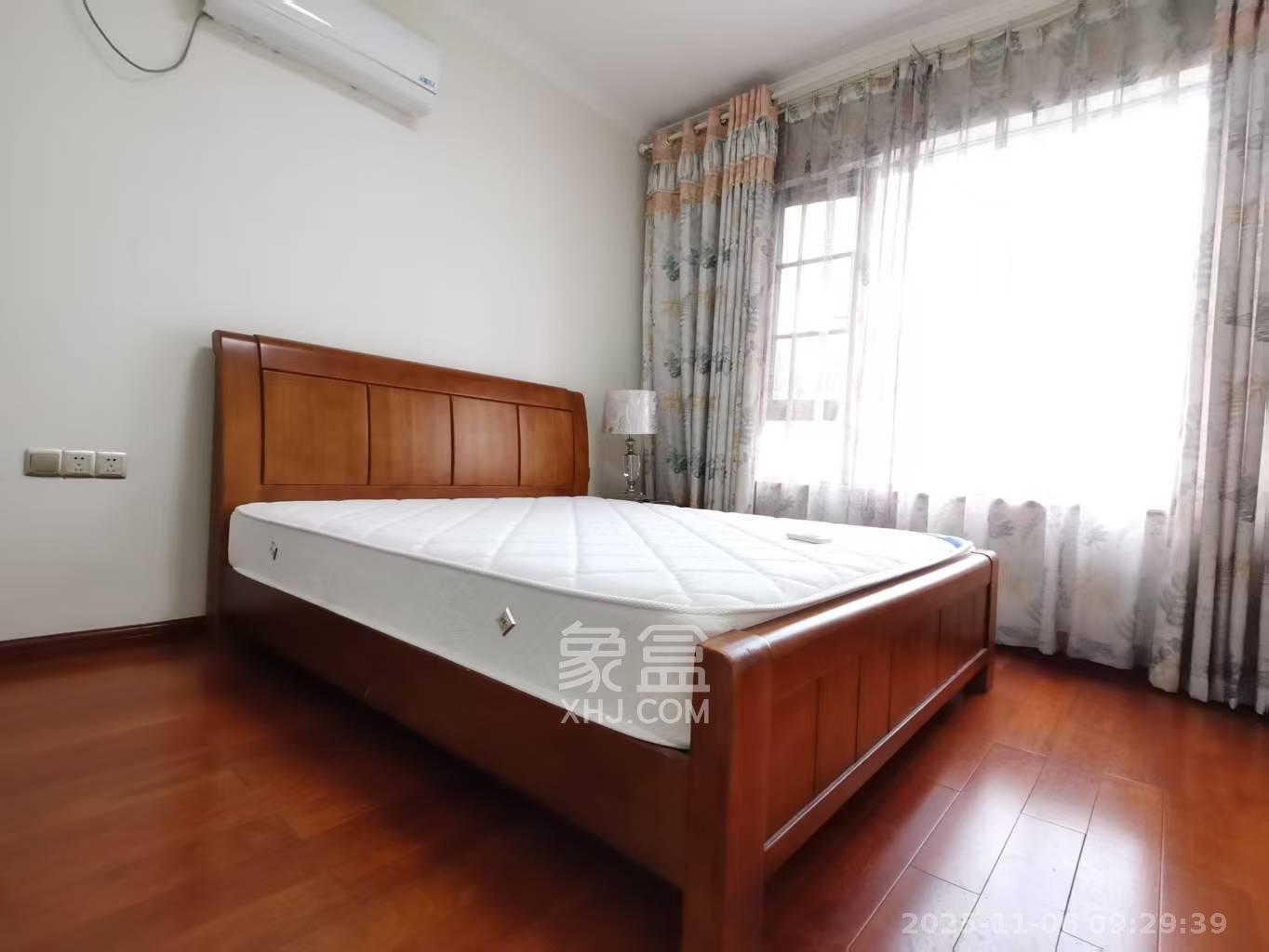 金茂梅溪湖  2室2厅1卫    2500.0元/月室内图