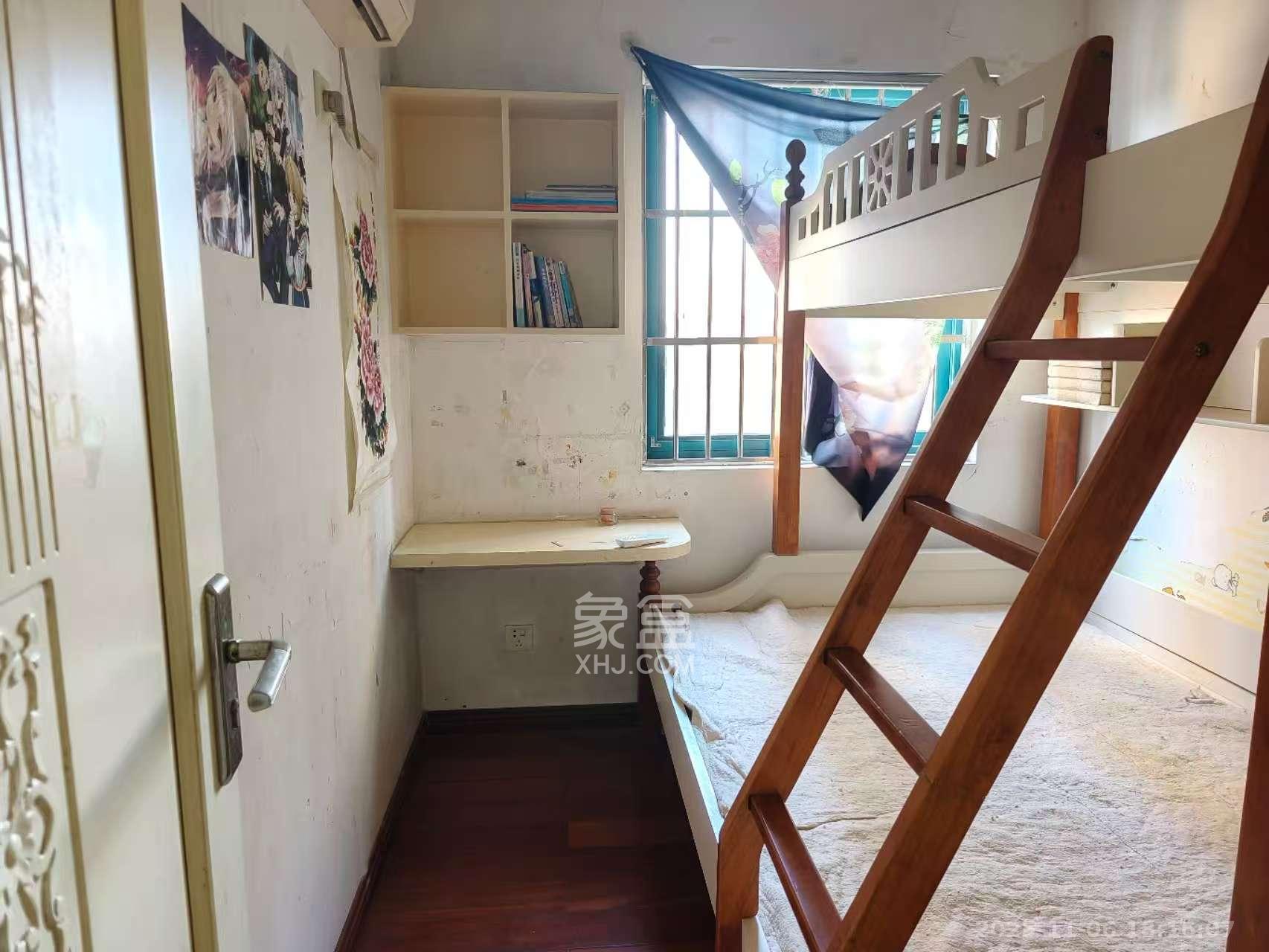 蝴蝶谷  2室2厅1卫    1600.0元/月室内图