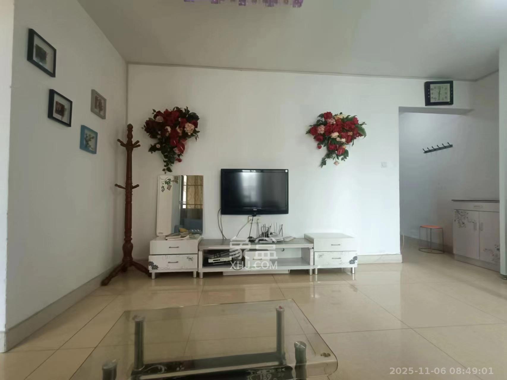 新芙蓉之都 3室1厅1卫 2400.0元/月 新芙蓉之都 3室1厅1卫 2400.0元/月室内图