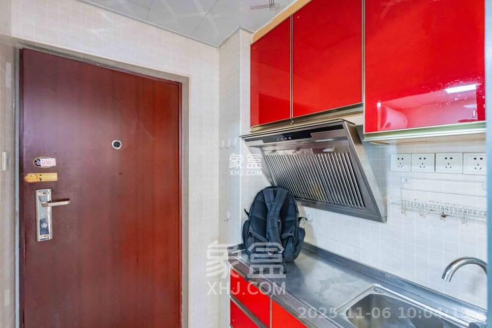 观园国际公寓  1室1厅1卫    1800.0元/月室内图