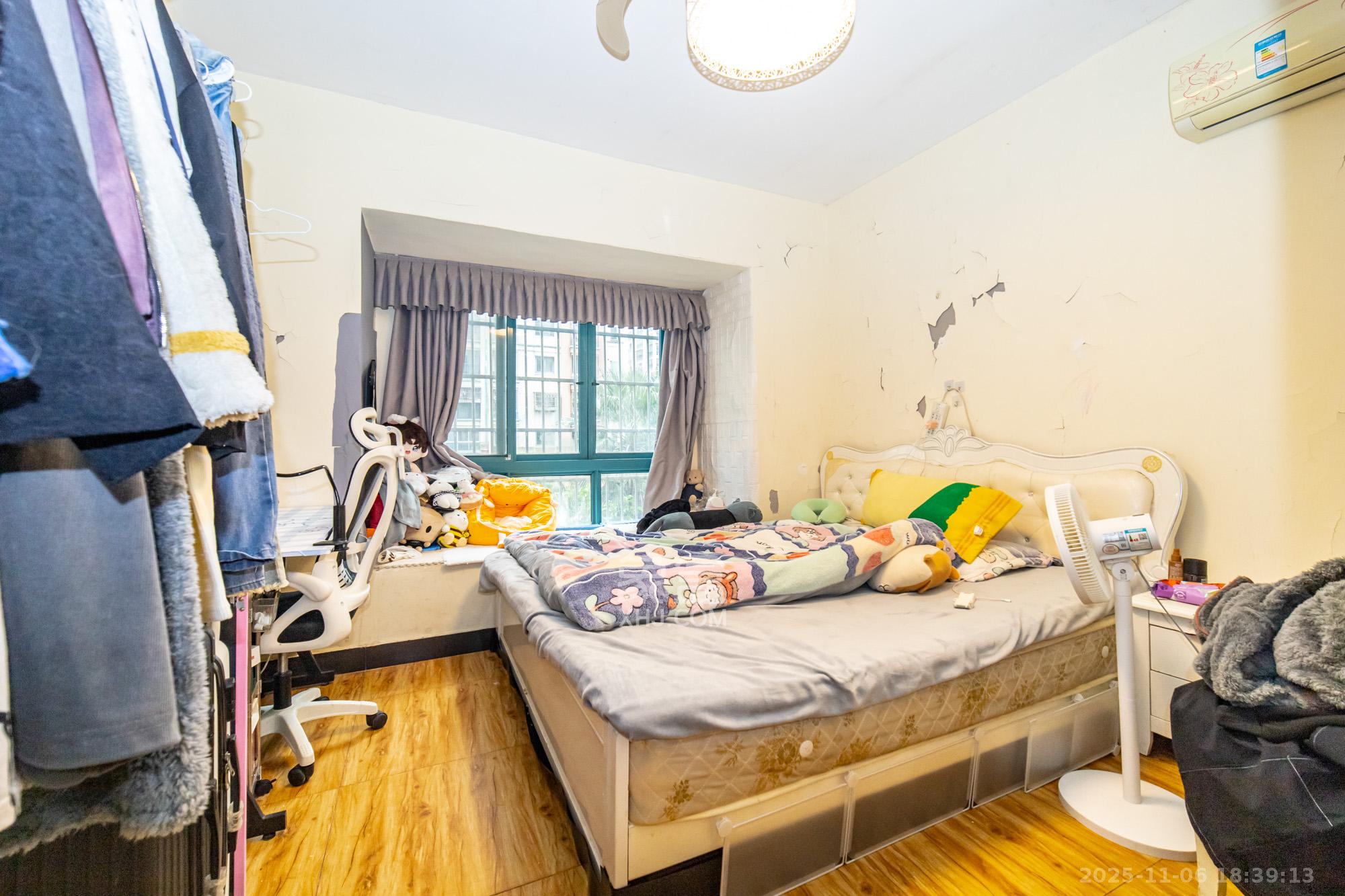 蝴蝶谷  2室1厅1卫    40.8万卧室