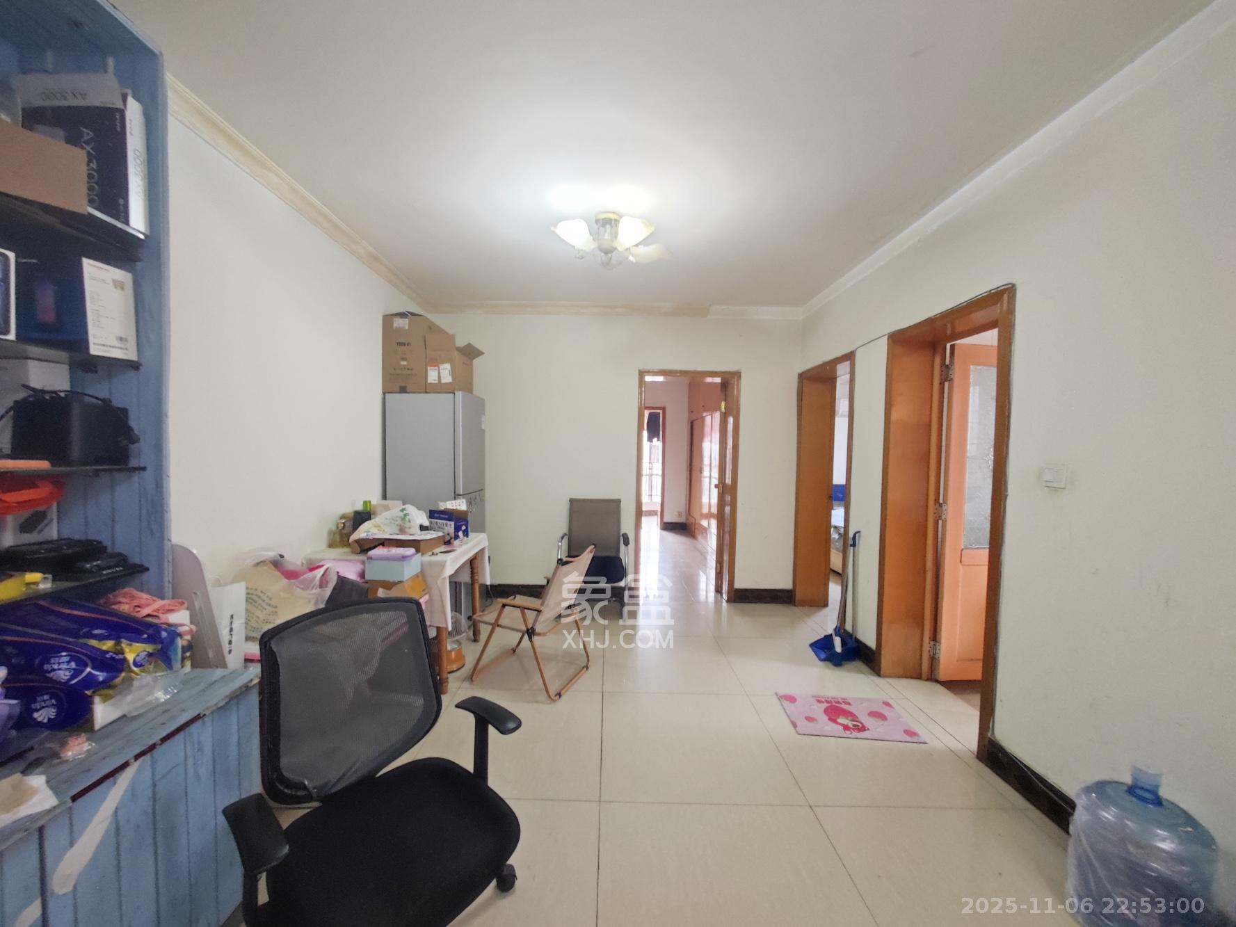 红星商贸城 3室2厅2卫 50.0万 红星商贸城 3室2厅2卫 50.0万其他