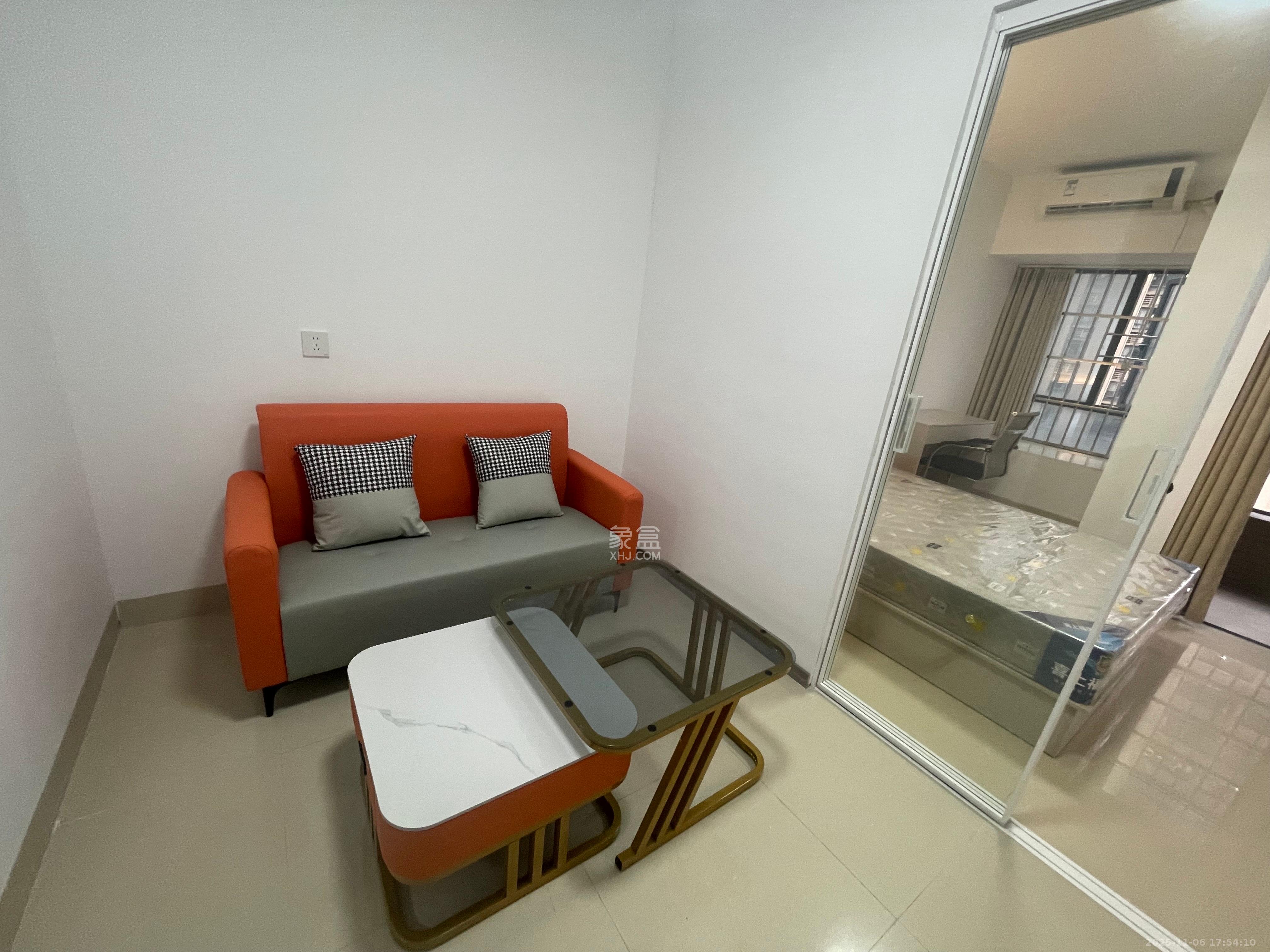 香樟兰亭（朗峰苑）  1室0厅1卫    1400.0元/月室内图