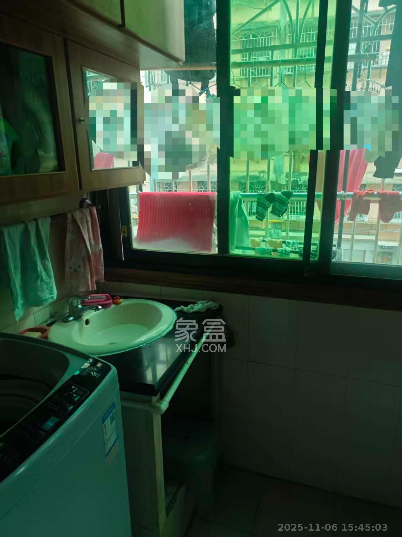 三湘小区  2室1厅1卫    1680.0元/月室内图