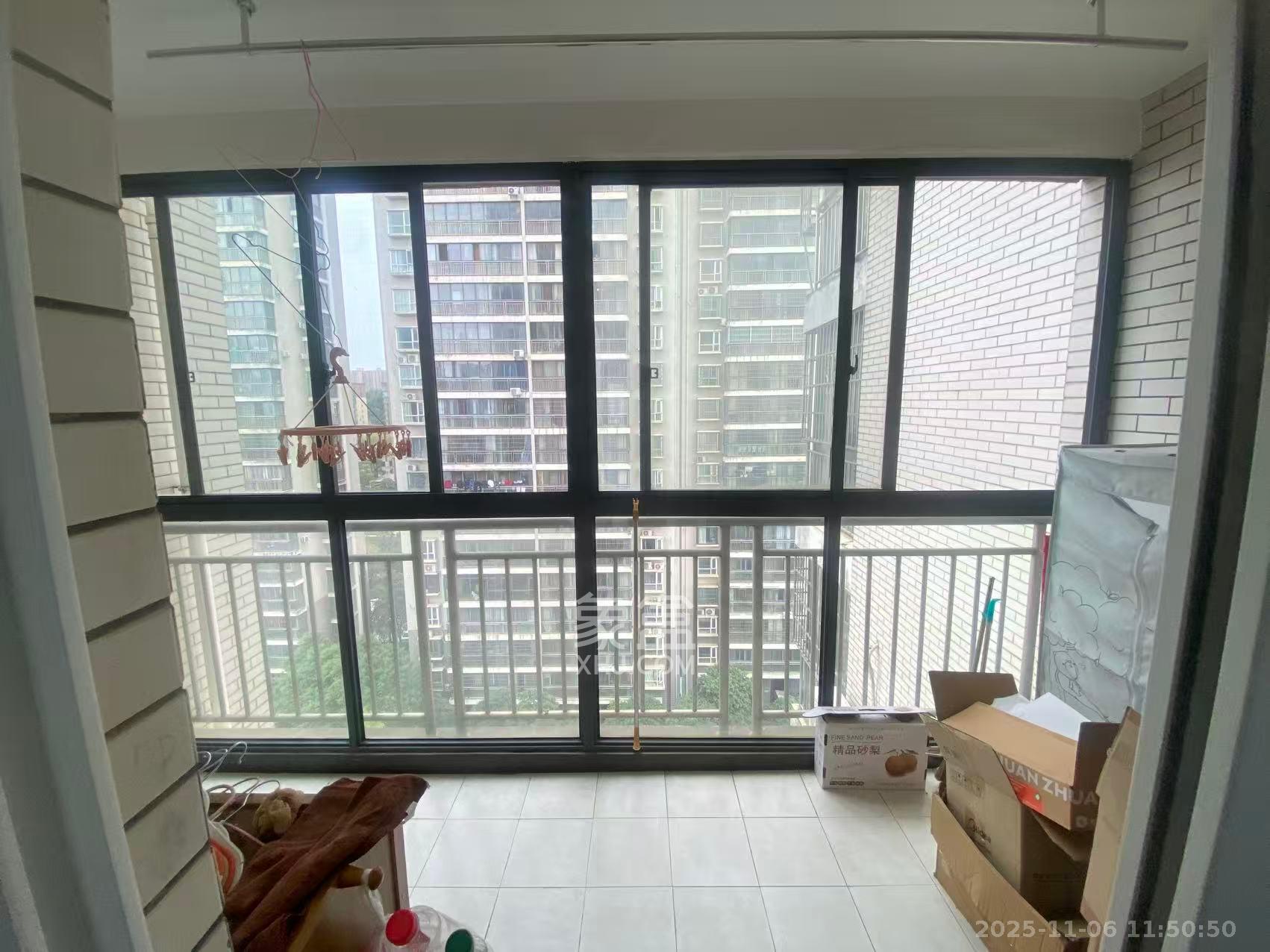 湘瑞嘉园 4室2厅2卫 2500.0元/月 湘瑞嘉园 4室2厅2卫 2500.0元/月室内图