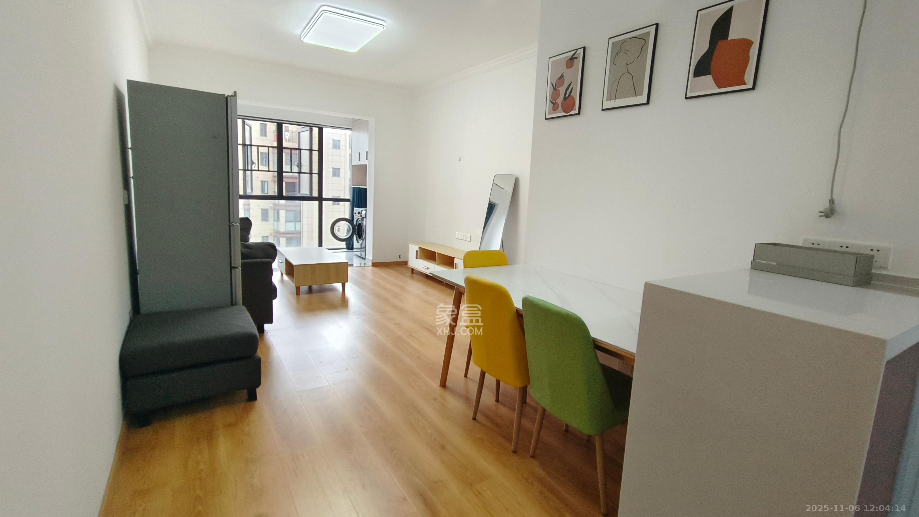 轻盐阳光CEO(轻盐雅苑)(轻奢时代) 2室2厅2卫 2000.0元/月 轻盐阳光CEO(轻盐雅苑)(轻奢时代) 2室2厅2卫 2000.0元/月室内图